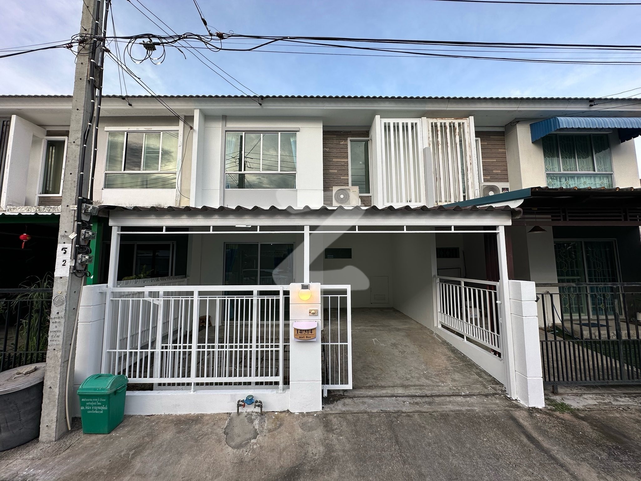 ✨🏡 ทาวน์เฮาส์ 2 ชั้น ทำเลศักยภาพบางมด พร้อมเข้าอยู่ ราคาคุ้มมาก! 🏡✨ 📍 โครงการ พฤกษาวิลล์ 47/2 : เจ้าของขายเอง (งดรับนายหน้า)