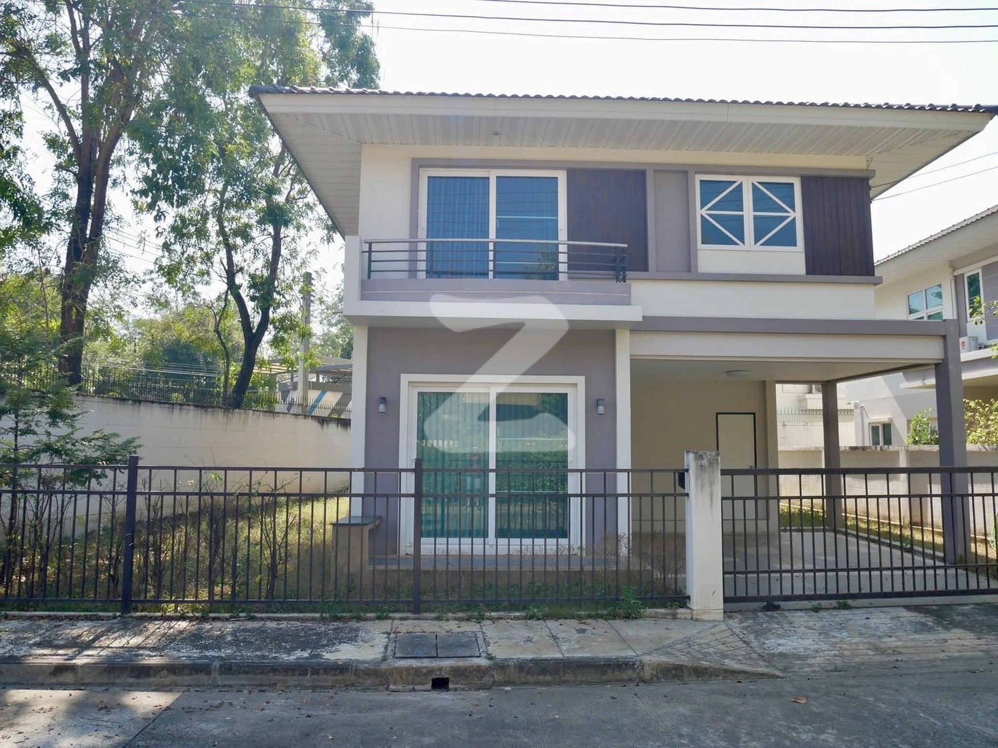 ขายบ้านเดี่ยว 2 ชั้น ขนาดที่ดิน 58.30 ตรว.  โครงการศุภาลัย เบลล่า เชียงใหม่  (พื้นที่นอกโครงการ ไม่เสียค่าส่วนกลาง)  แบบบ้านศุภฤทธิ์ : เจ้าของขายเอง (งดรับนายหน้า)
