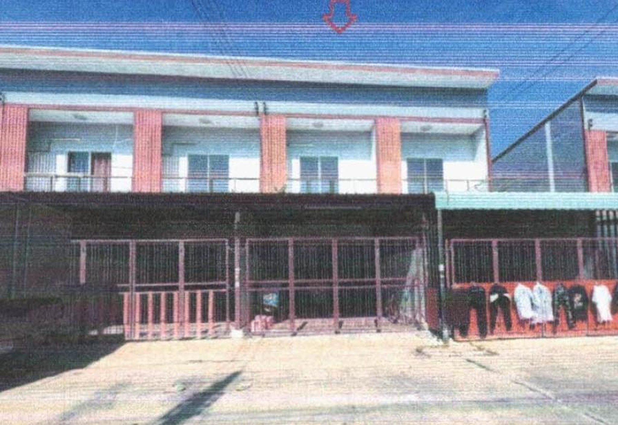ทรัพย์สถาบันโดย GHB ทาวน์เฮาส์ ฉัตรไพลิน ลาดหลุมแก้ว (Chatrapailin Latlumkaew)