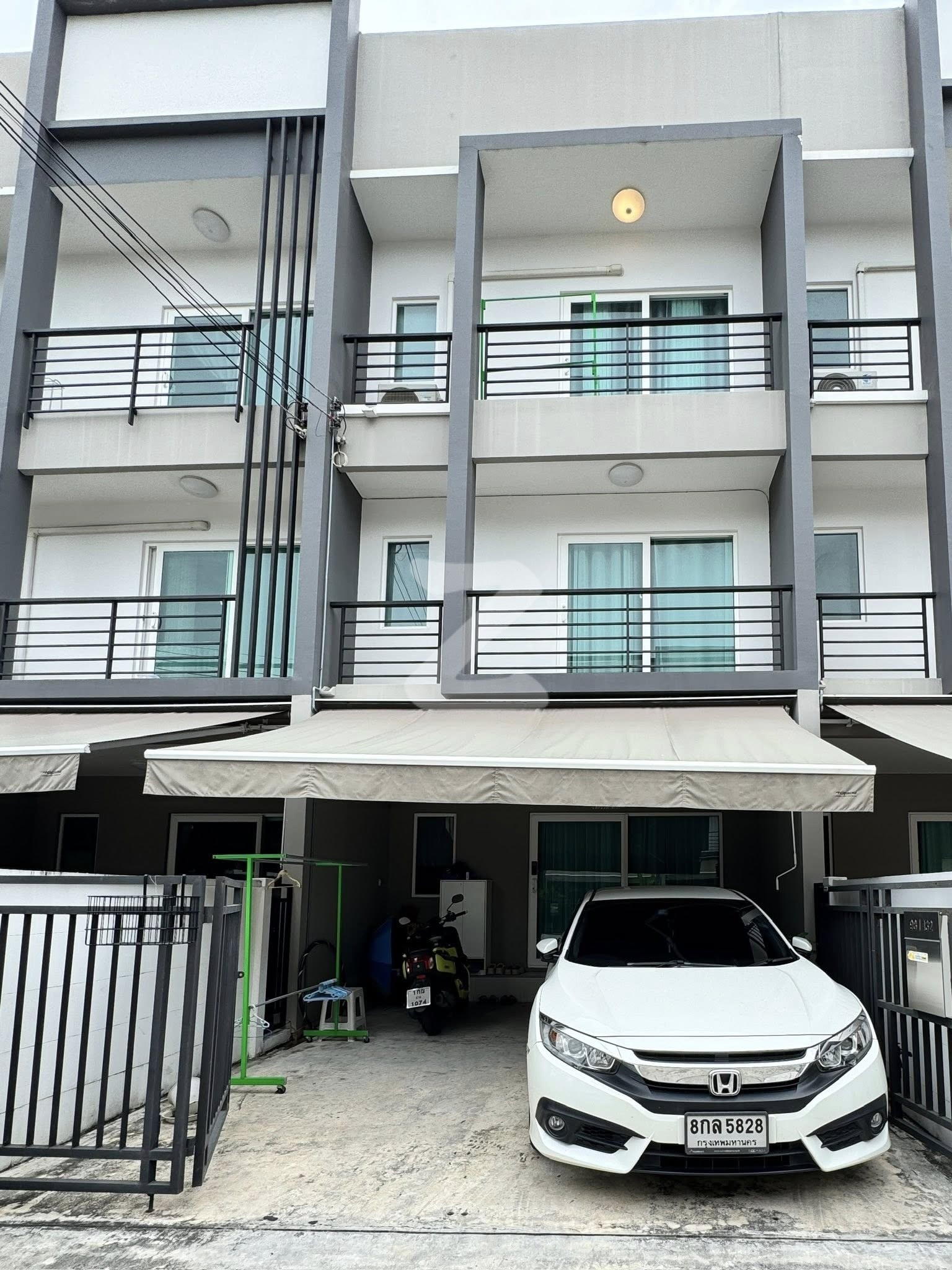 ประกาศ ( เจ้าของขายเอง ) 🏠 ขาย ทาวน์โฮม บ้านกลางเมือง สวนหลวง                                 : เจ้าของขายเอง (งดรับนายหน้า)