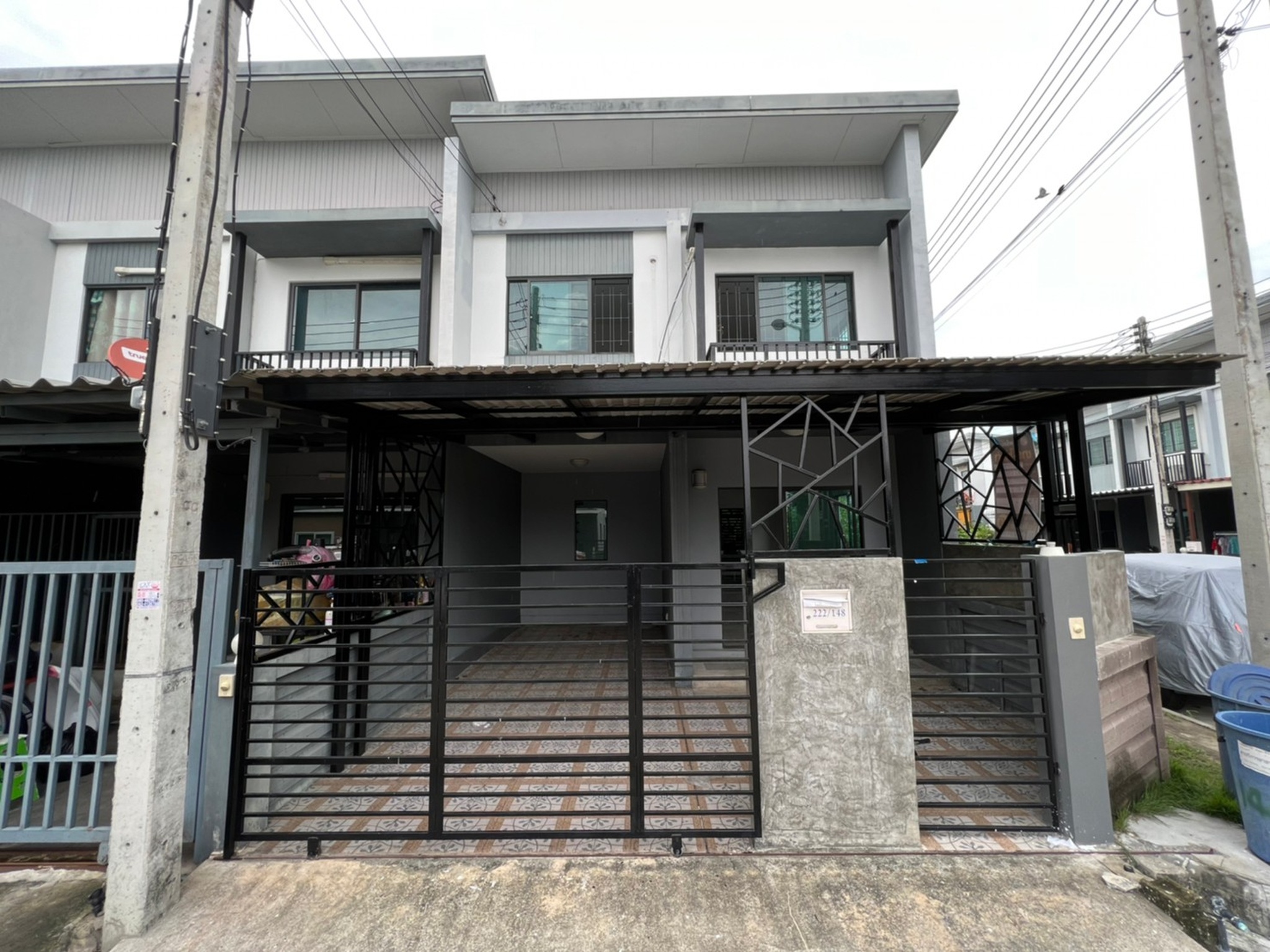 ทรัพย์สถาบันโดย JAM ทาวน์เฮาส์ เมททาวน์ ปทุม-ติวานนท์ (MET Town Pathum-Tiwanon)