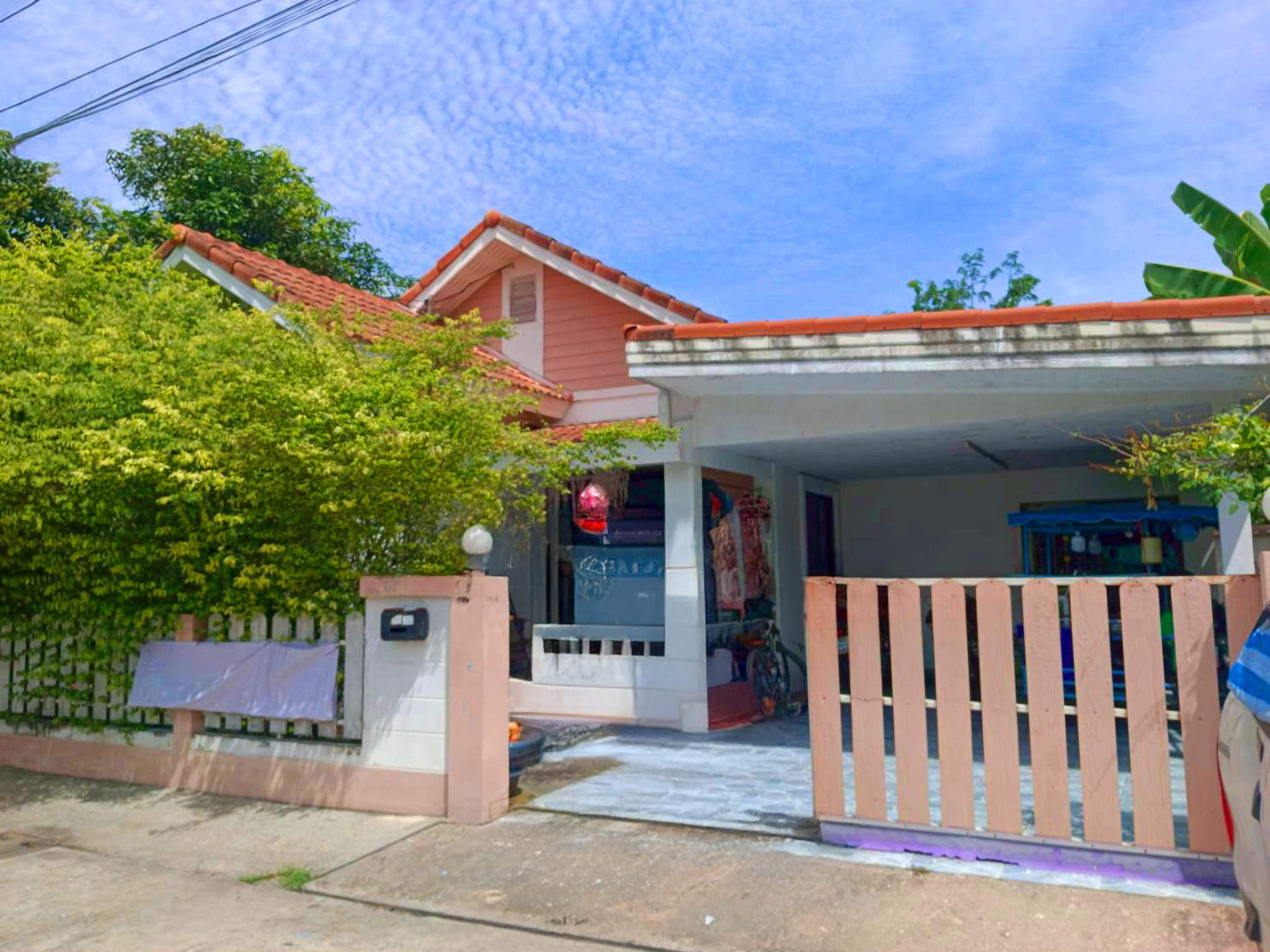 ทรัพย์สถาบันโดย JAM บ้านเดี่ยว บ้านอยู่สบาย นิคมอมตะ เฟส 9 (Baan Yusabuy Amata Nakhon Phase 9)