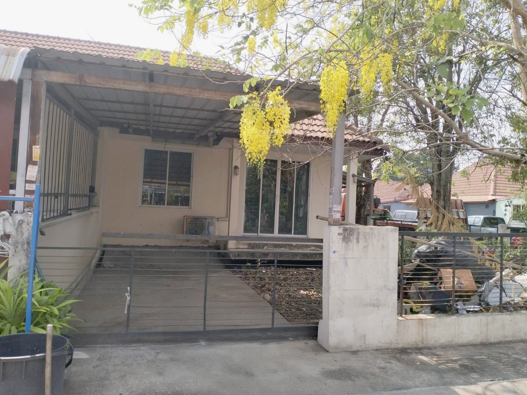 ทรัพย์สถาบันโดย JAM บ้านเดี่ยว หมู่บ้านเอกวัฒนา (Ekwattana Phutthamonthon Sai 4)