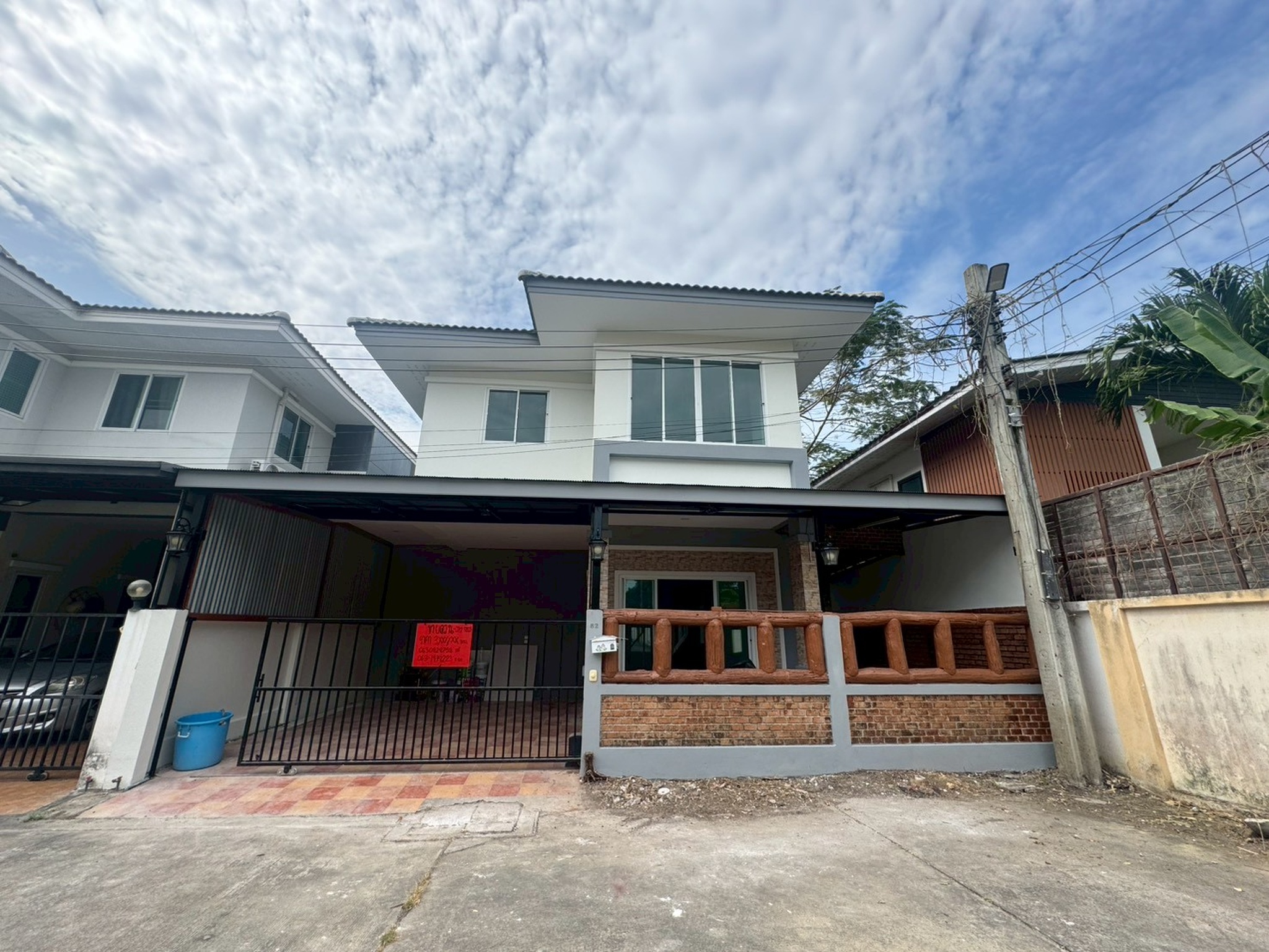 ทรัพย์สถาบันโดย JAM ทาวน์เฮาส์ ปรารถนา พาวิลเลี่ยน (Prathana Pavilion)