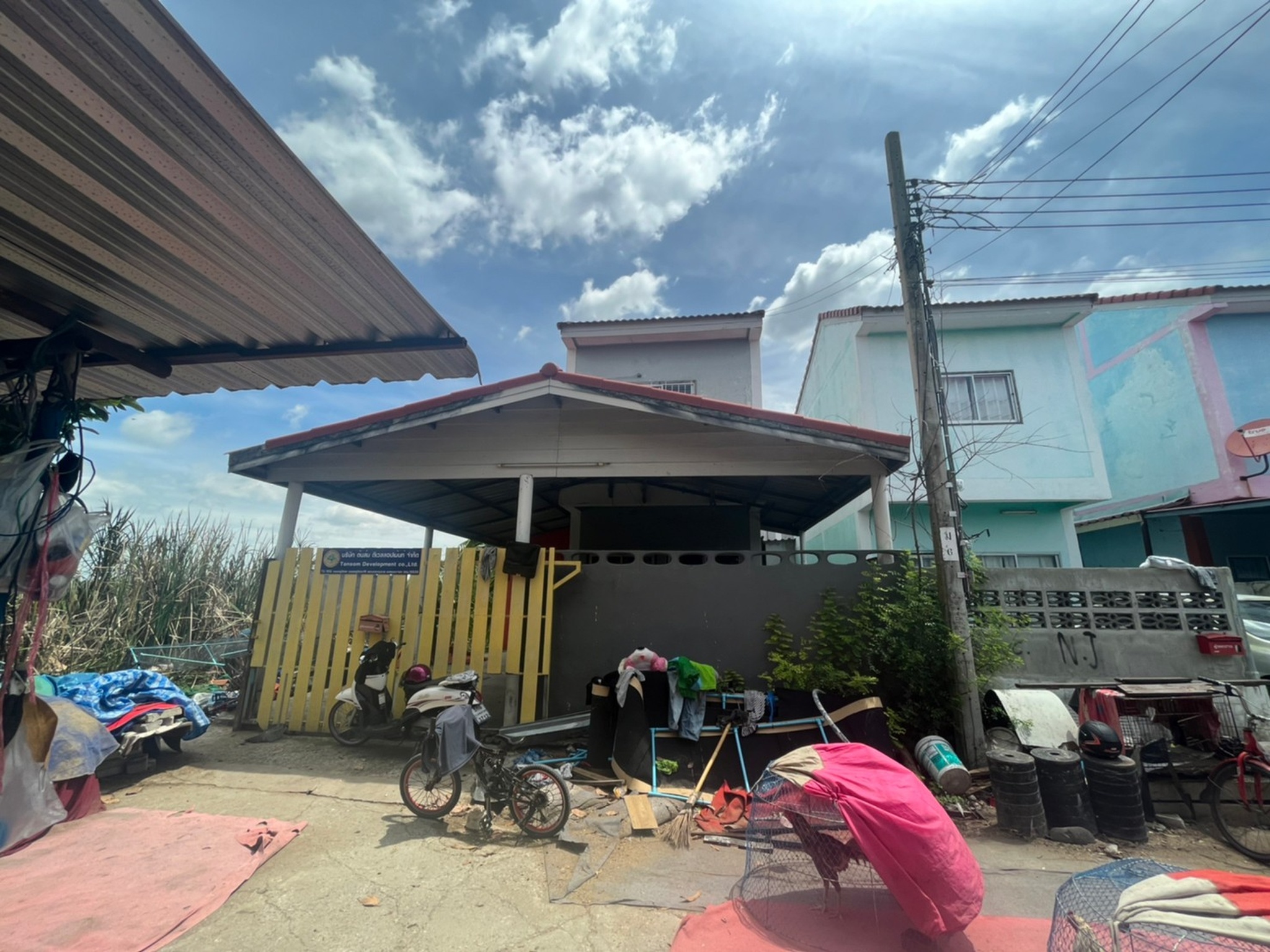 ทรัพย์สถาบันโดย JAM บ้านเดี่ยว หมู่บ้านอมรทรัพย์ (Amornsap)