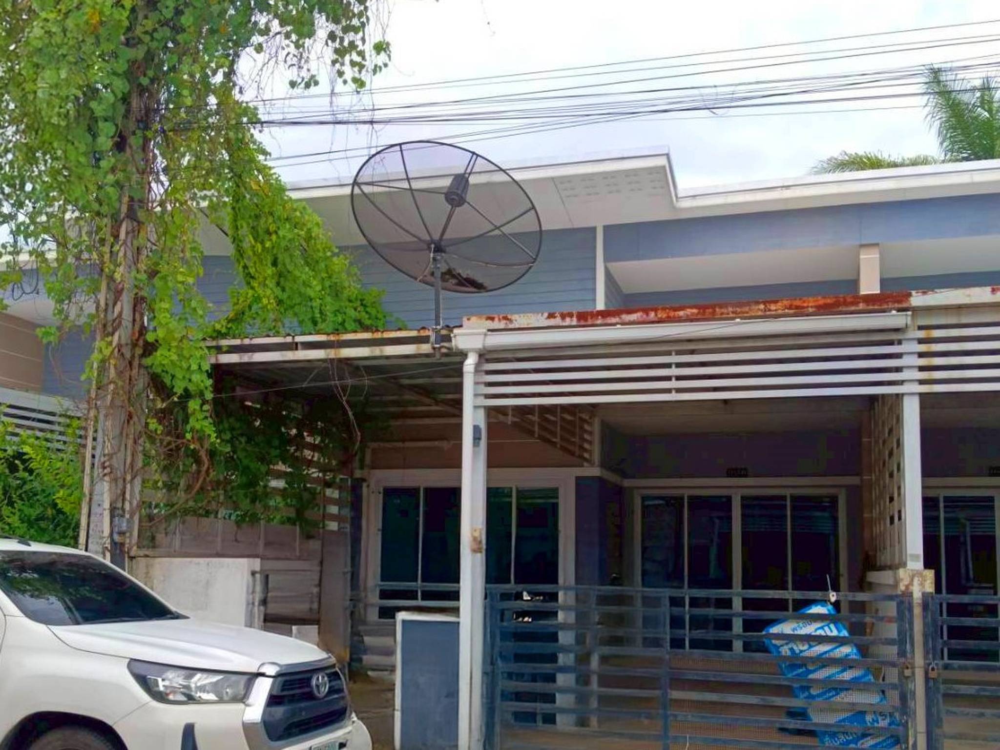ทรัพย์สถาบันโดย JAM ทาวน์เฮาส์ กษิรา ปาร์ค (Kasira Park Nong Chak-Ban Bueng)