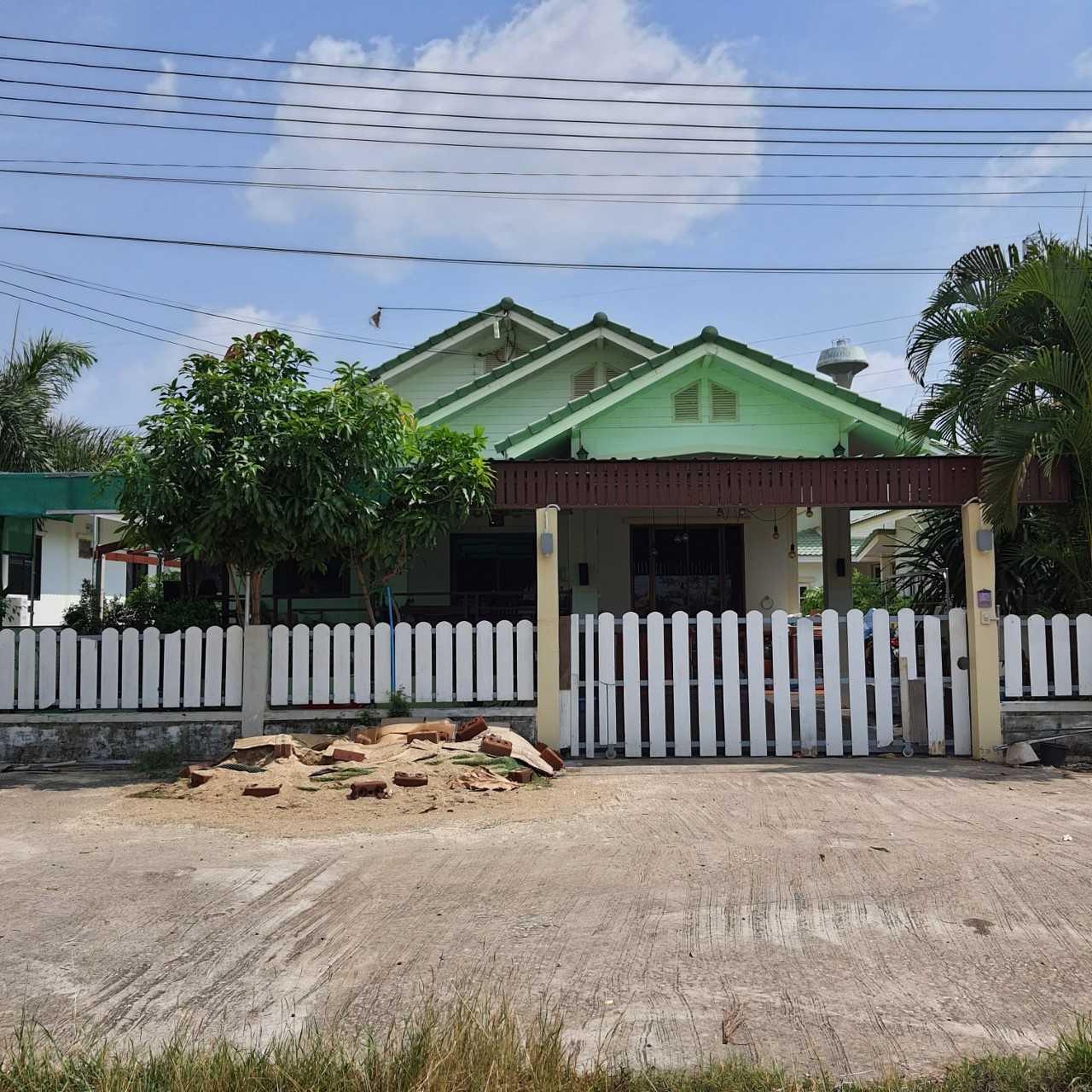 ทรัพย์สถาบันโดย อาคารสงเคราะห์ บ้านเดี่ยว บ้านสวนปิ่นแก้ว (Baan Suan Pin Kaew)