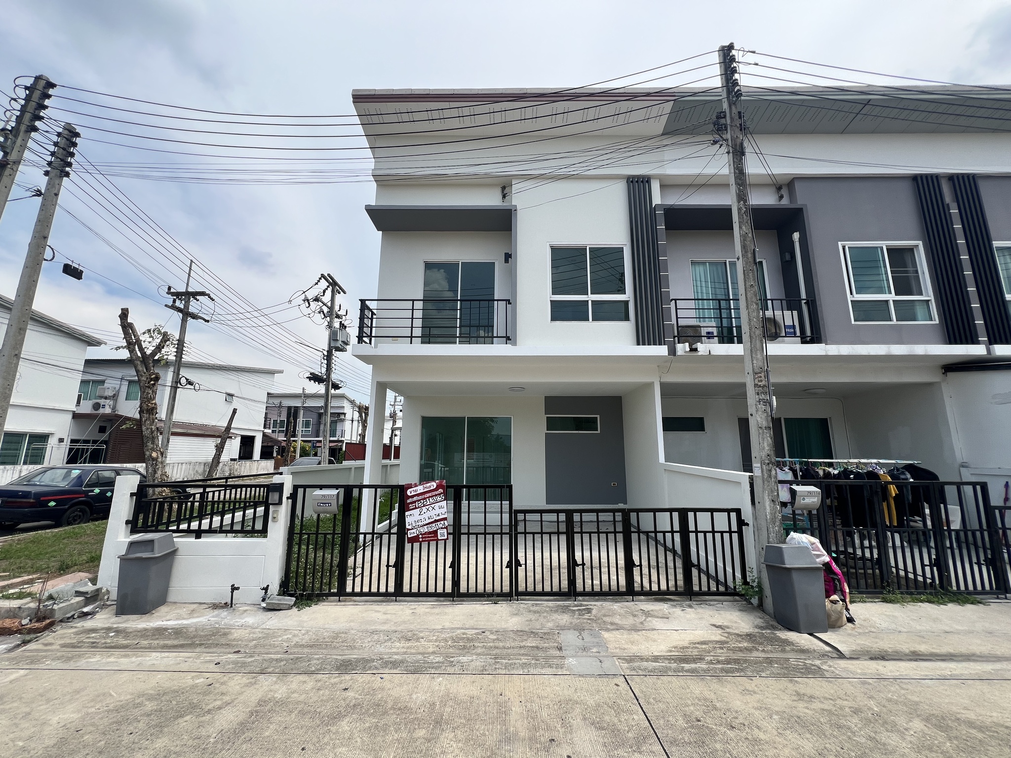 ทรัพย์สถาบันโดย JAM ทาวน์เฮาส์ เดอะทรัสต์ ทาวน์โฮม วงแหวน-กาญจนาภิเษก (The Trust Townhome Wongwaen-Kanchanaphisek)