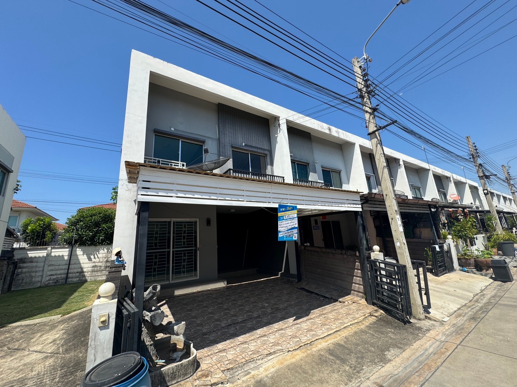 ทรัพย์สถาบันโดย JAM ทาวน์เฮาส์ ฮาบิทาวน์ เนสท์ ท่าข้าม-พระราม 2 (Habitown Nest Thakham-Rama 2)