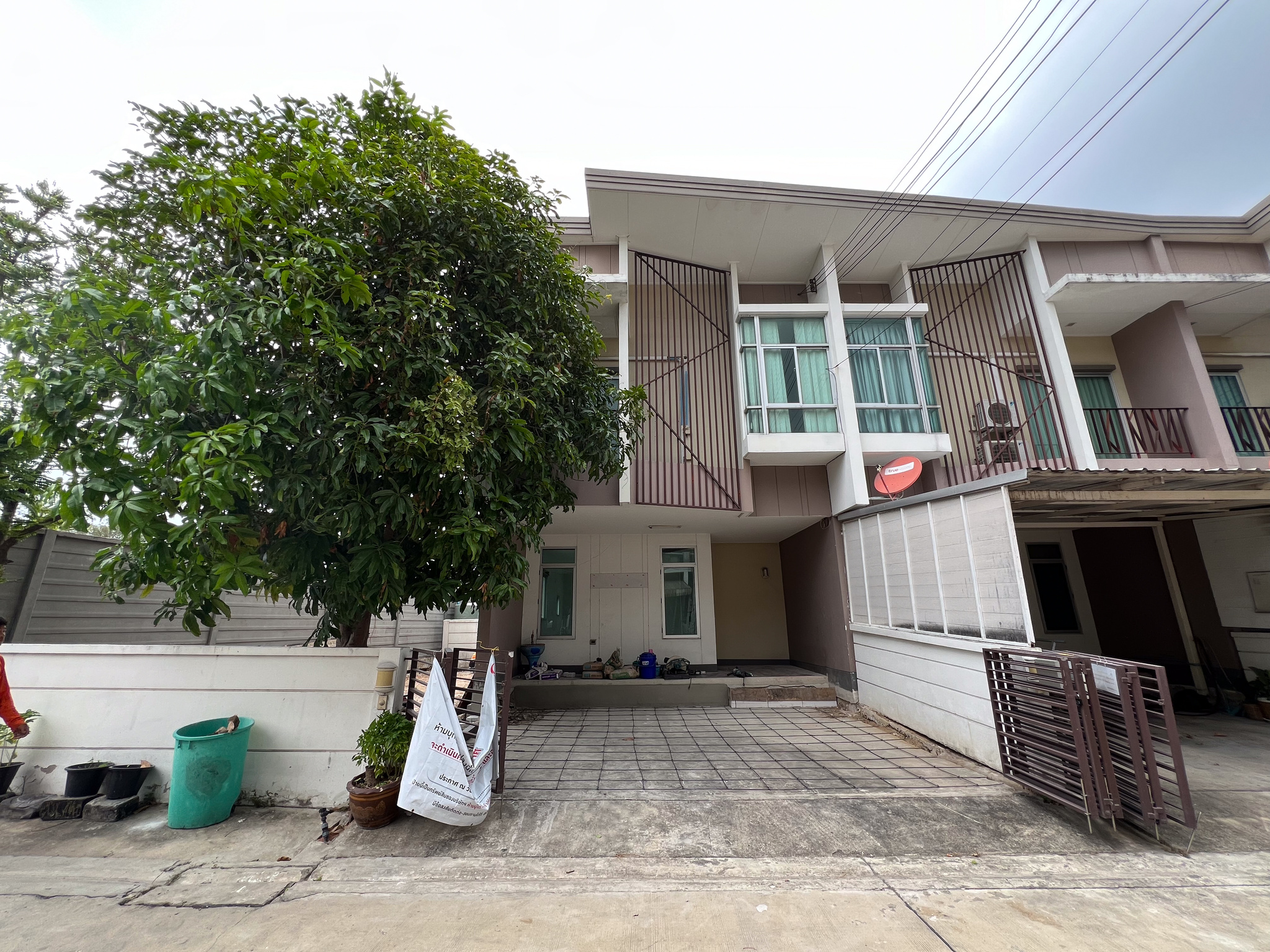 ทรัพย์สถาบันโดย JAM ทาวน์เฮาส์ ฮาบิทาวน์ โฟสต์ ติวานนท์-แจ้งวัฒนะ (Habitown Fold Tiwanon-Chaengwattana)