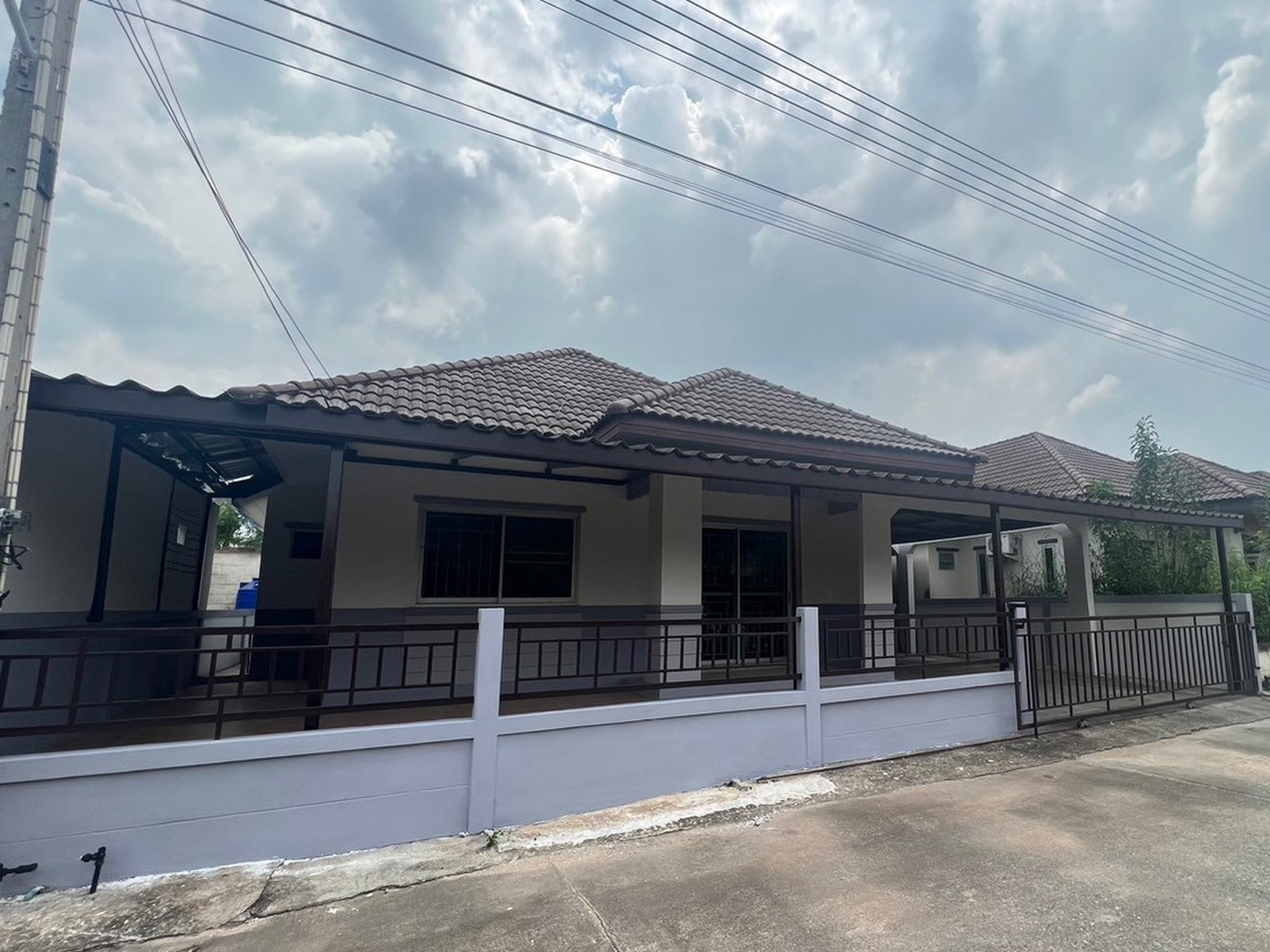 ทรัพย์สถาบันโดย JAM ทาวน์เฮาส์ สมาร์ทแลนด์ กรีนพาร์ค (Smartland Green Park)