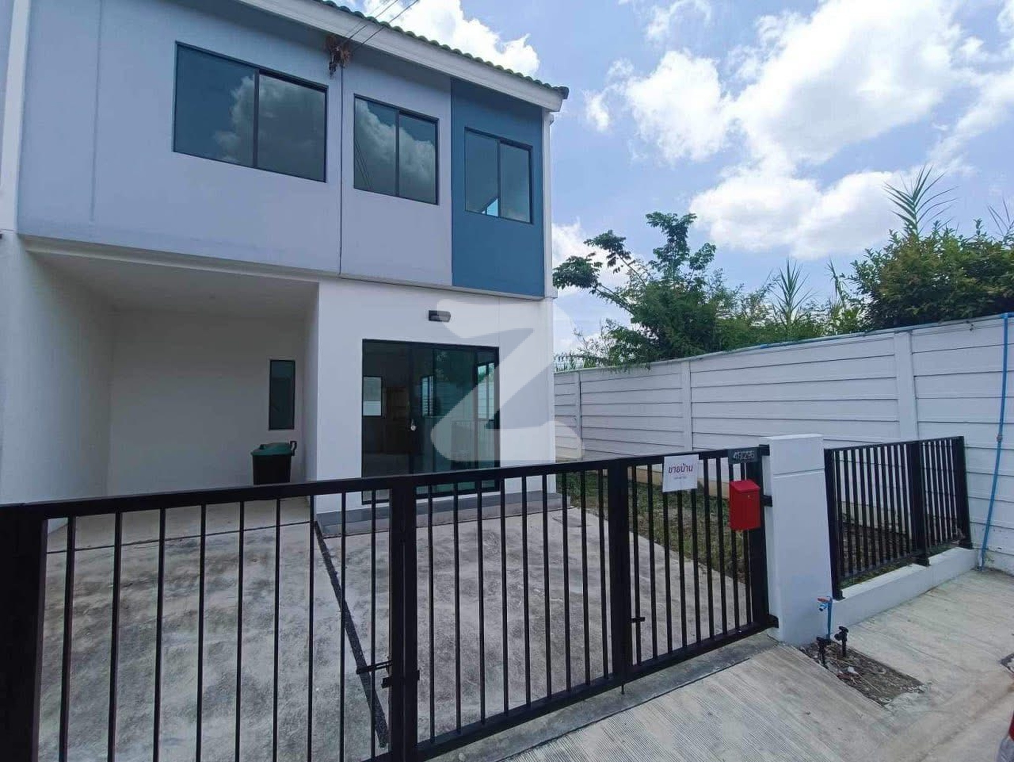 โอกาสดีสำหรับคนมองหาบ้านคุณภาพ บ้านหลังแรก…ที่พร้อมเริ่มต้นชีวิตใหม่ 🏠ทาวน์เฮ้าส์ The Connect บ้านสวย 2 ชั้น สภาพดี พร้อมเข้าอยู่ (คลองหลวงปทุมธานี) : เจ้าของขายเอง (งดรับนายหน้า)