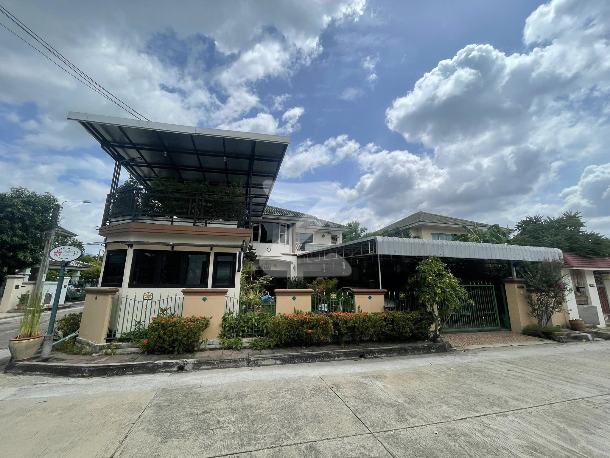 ส่งต่อบ้านครับ เจ้าของขายเอง บ้านสวยเเละทำเล โครตดี สำหรับชาวฝั่งธน  โครงการศุภาลัยออคิดปาร์ค2  : เจ้าของขายเอง (งดรับนายหน้า)