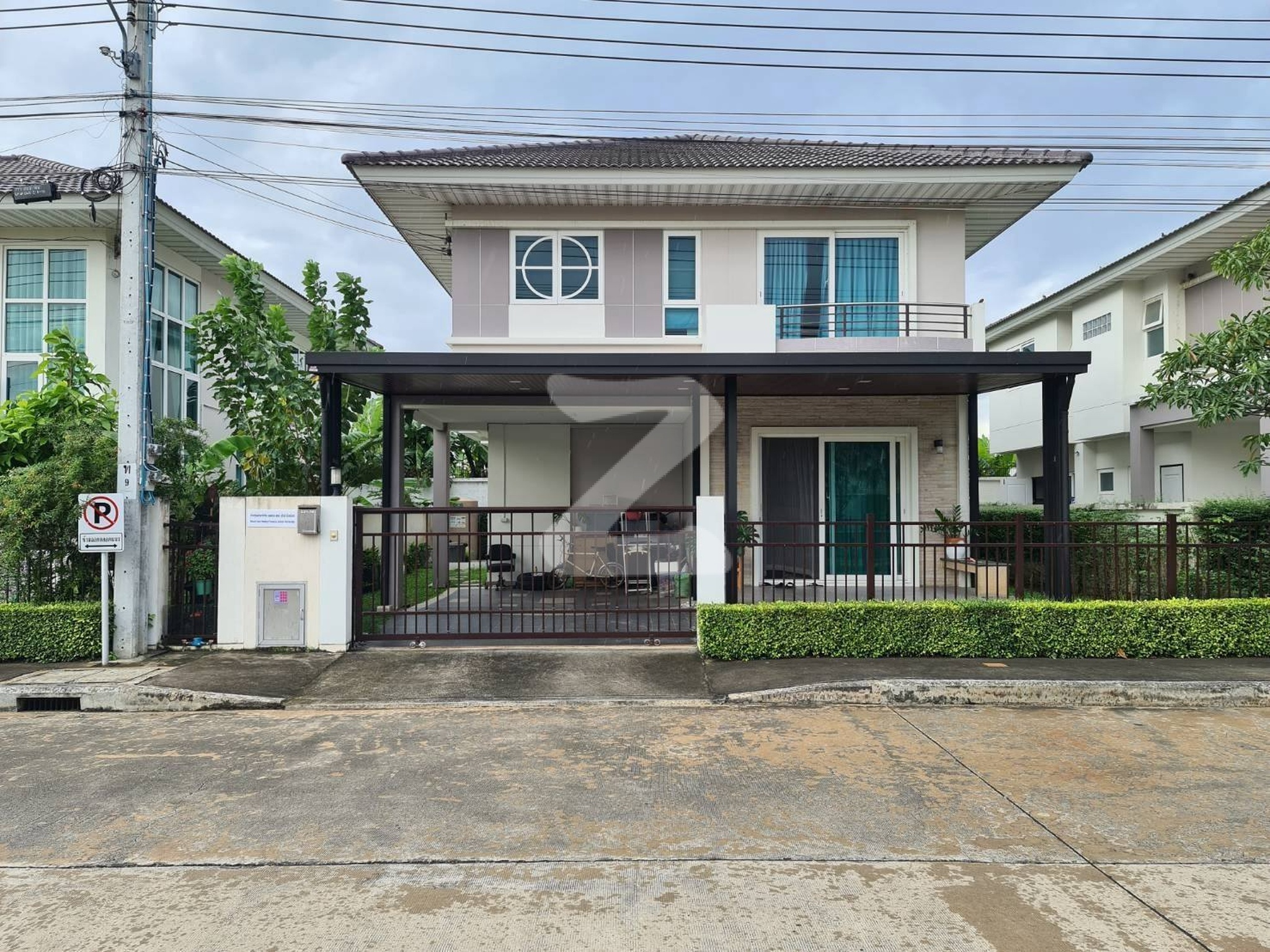#เจ้าของปล่อยเอง #ยินดีรับนายหน้า 🏡 บ้านเดี่ยวตกแต่งแบบเรียบง่าย สบายๆ มีสวน เลี้ยงสัตว์ได้ เพื่อนบ้านนิสัยดี บรรยากาศเงียบสงบ  : เจ้าของให้เช่าเอง (งดรับนายหน้า)