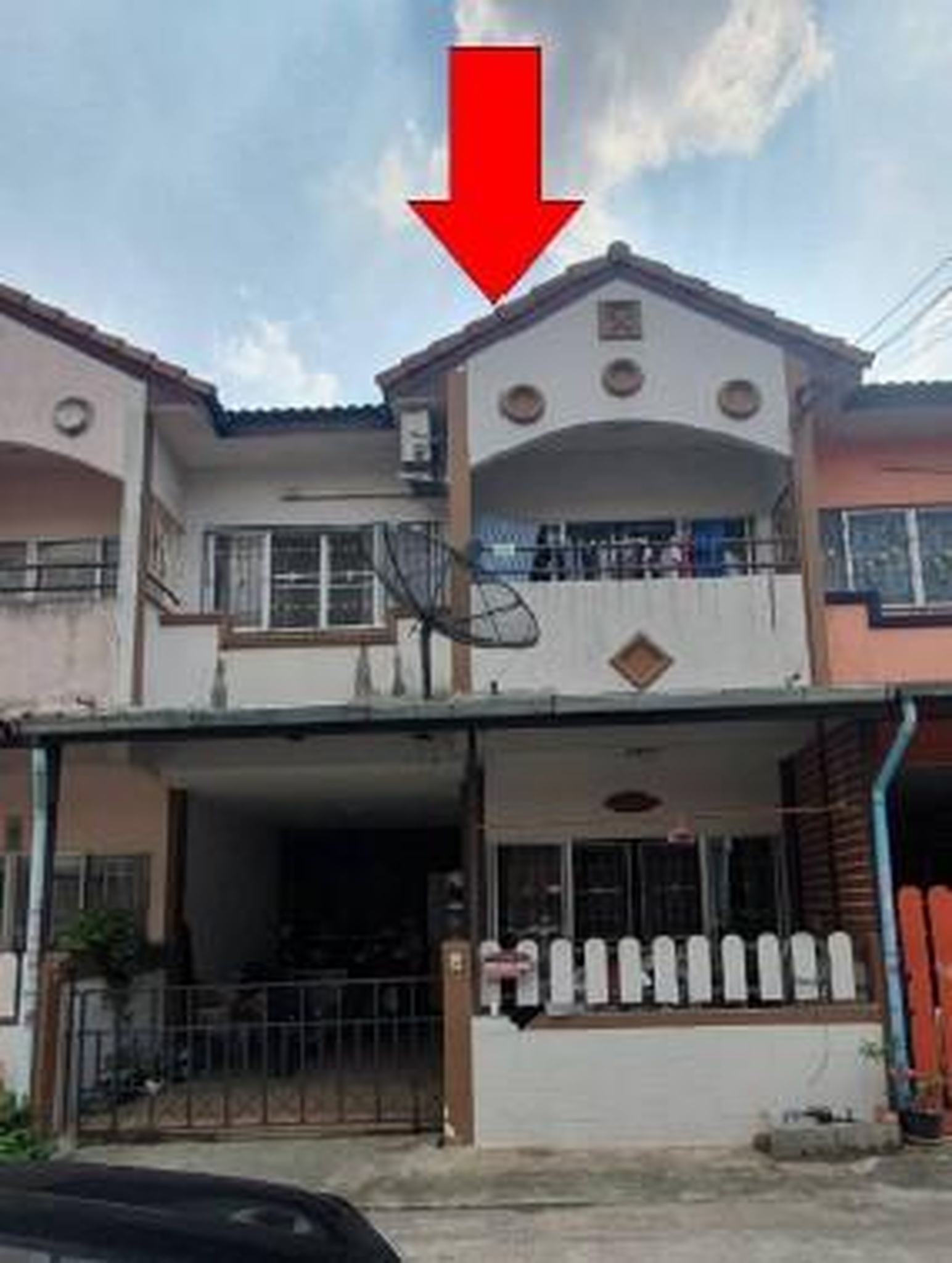 ทรัพย์สถาบันโดย GHB ทาวน์เฮาส์ บ้านฉัตรทองวิลล่า บ่อวิน (Baan Chatthong Villa Bowin)
