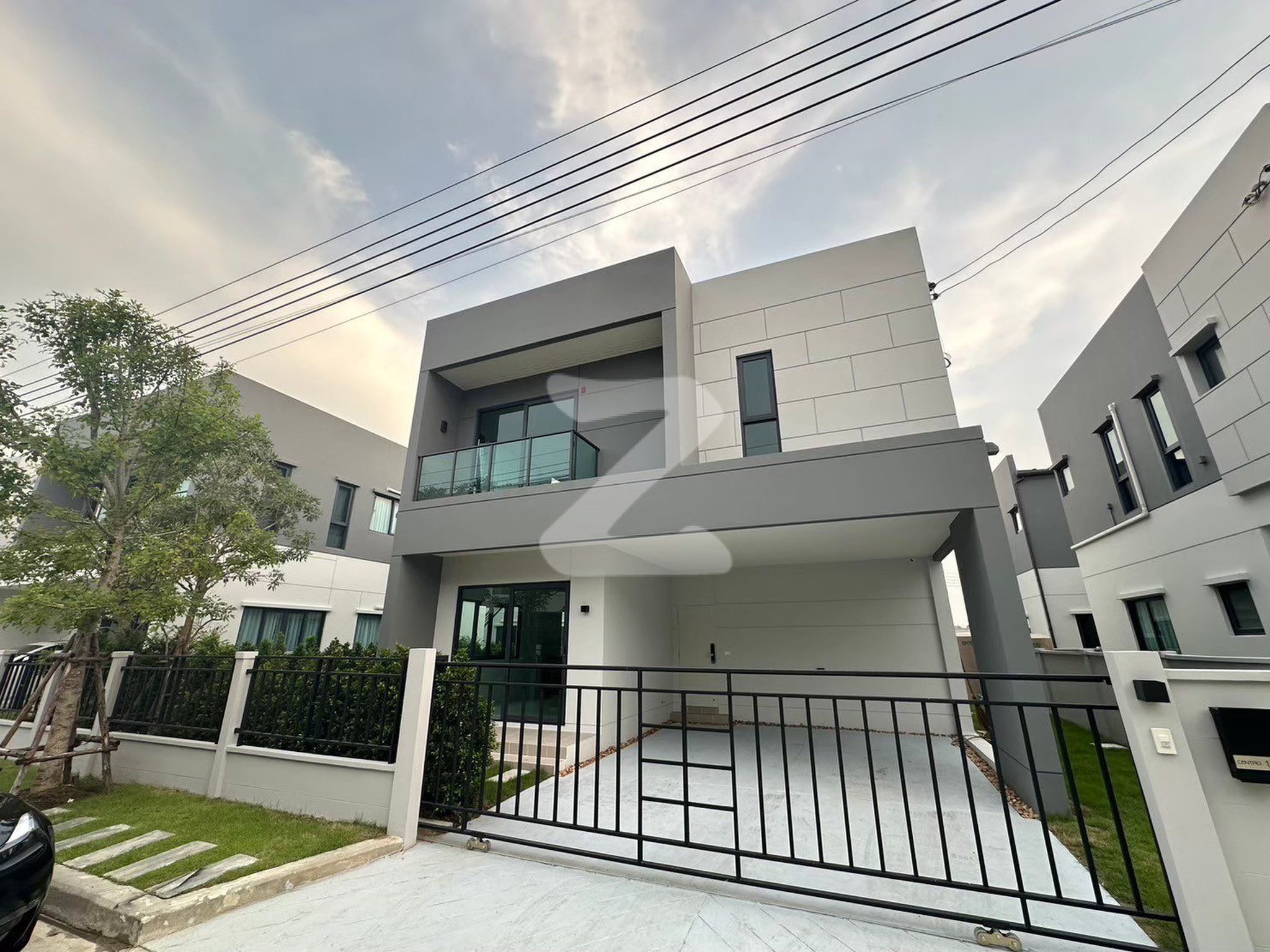 [Owner Post] ให้เช่า บ้านเดี่ยว 2 ชั้น 3 ห้องนอน Centro บางนา โครงการใหม่ทำเลดีมาก อยู่ใกล้เมกะบางนา : เจ้าของให้เช่าเอง (งดรับนายหน้า)