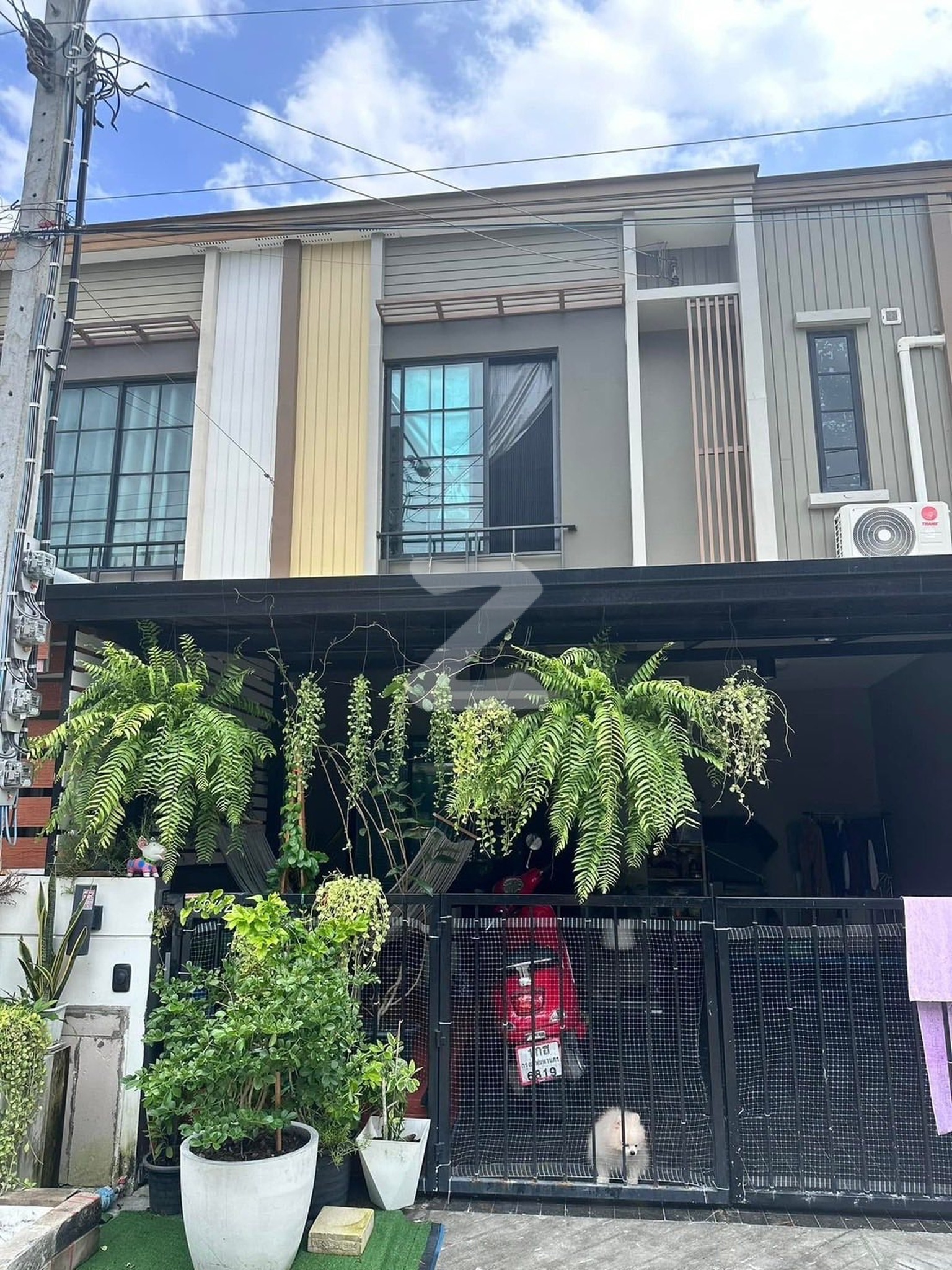 🏡 ให้เช่าทาวน์เฮ้าส์ 2 ชั้น ใกล้สนามบินสุวรรณภูมิ เจ้าของปล่อยเอง 📍 หมู่บ้านเดอะคอนเนค สุวรรณภูมิ 4 (กิ่งแก้ว 37)                : เจ้าของให้เช่าเอง (งดรับนายหน้า)