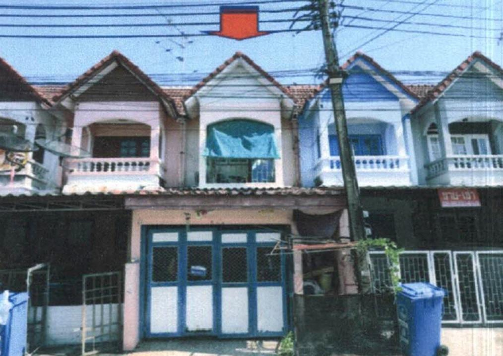 ทรัพย์สถาบันโดย GHB ทาวน์เฮาส์ บ้านวโรชา 6 (Baan Warocha 6)