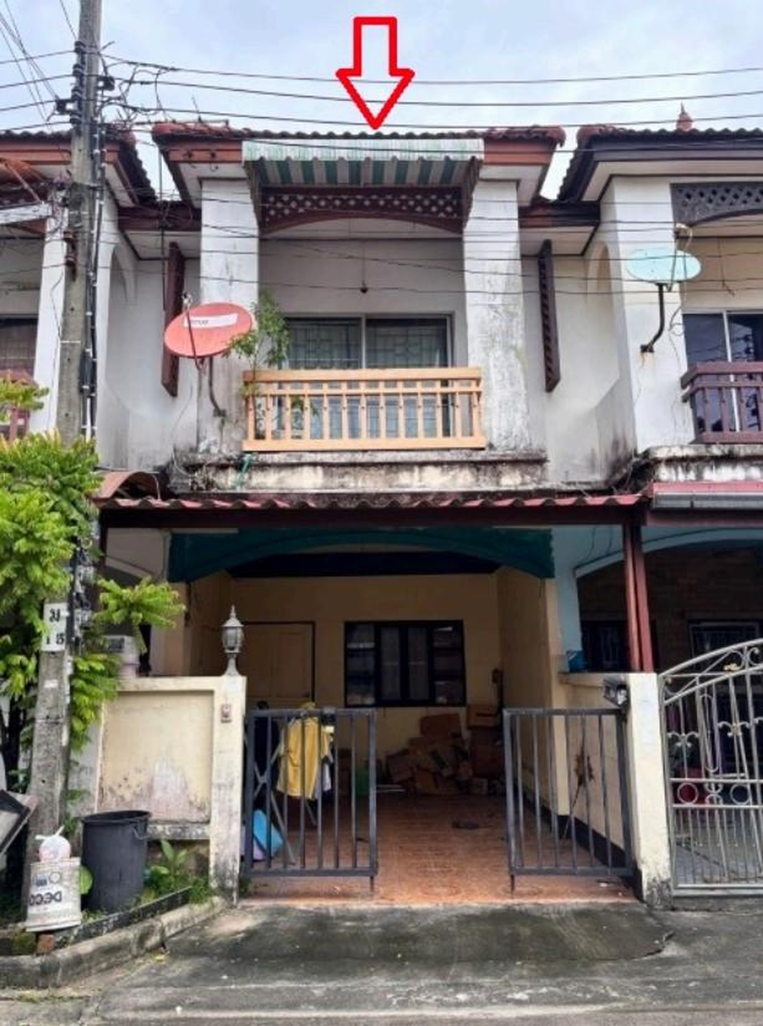 ทรัพย์สถาบันโดย GHB ทาวน์เฮาส์ กฤษณา