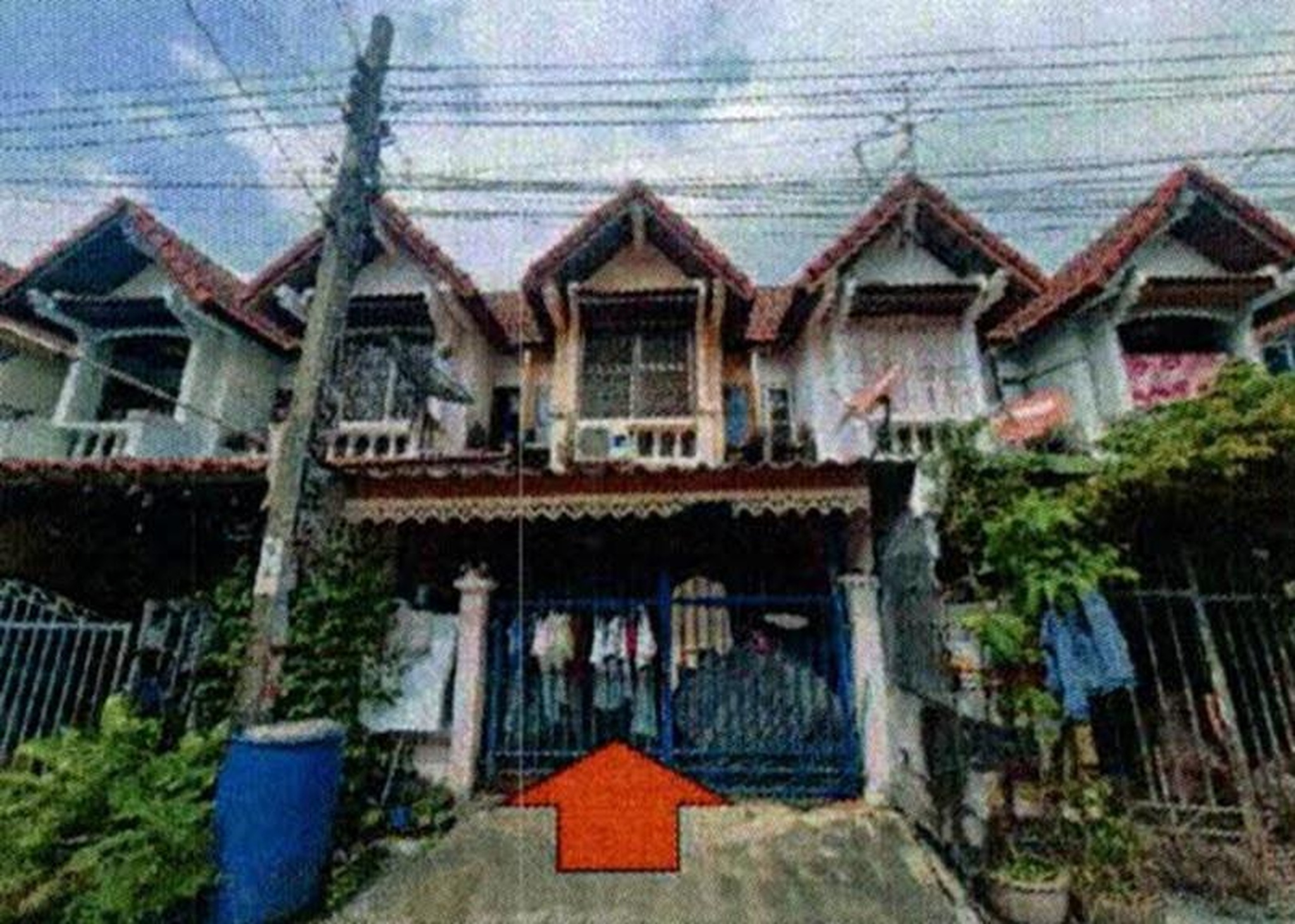 ทรัพย์สถาบันโดย GHB ทาวน์เฮาส์ วี.เค.โฮม (V.K. Home)