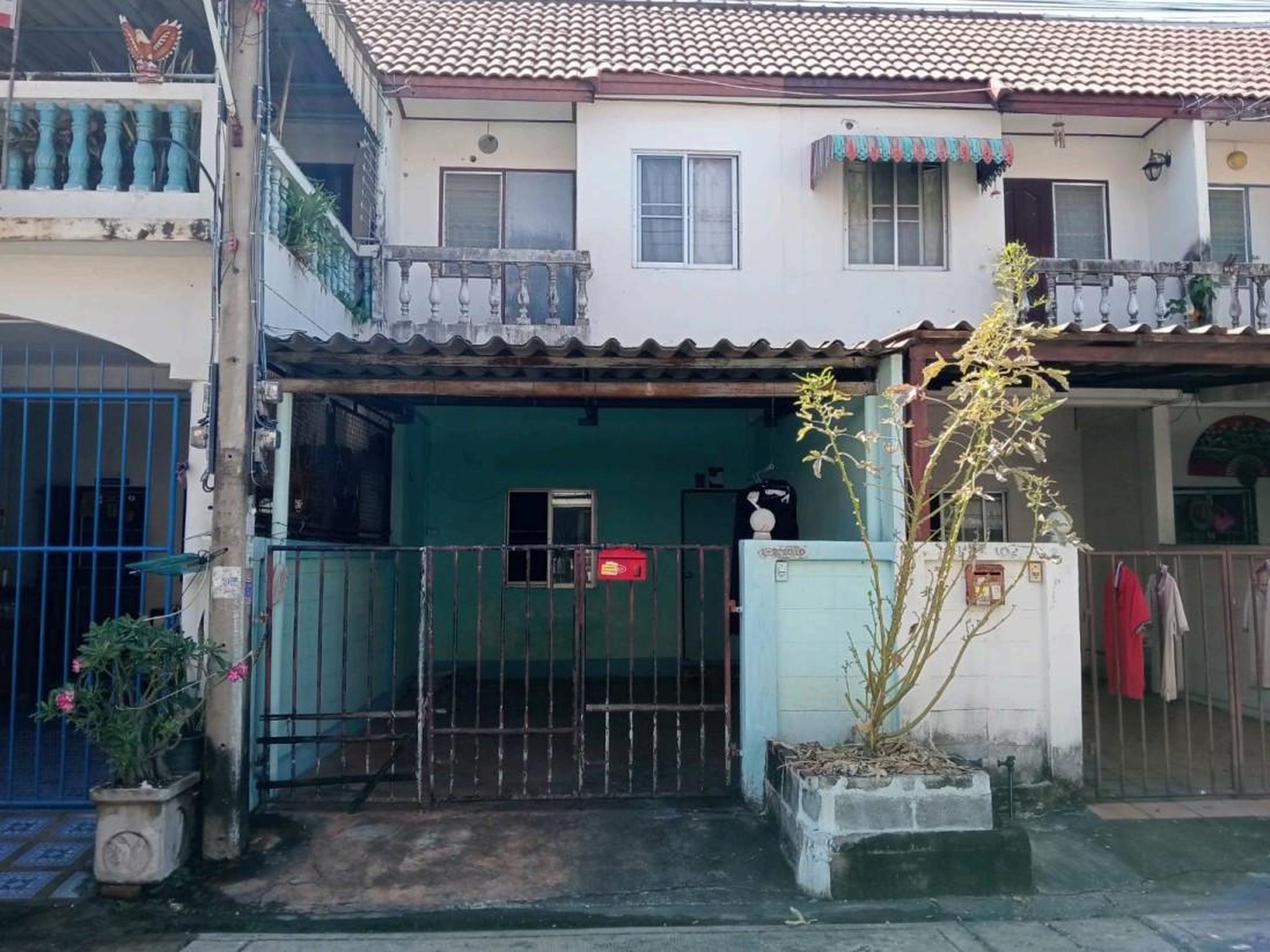 ทรัพย์สถาบันโดย GHB ทาวน์เฮาส์ บ้านกฤษณา 2 สามโคก-ปทุมธานี (Baan Krissana 2 Samkhok-Pathumthani)