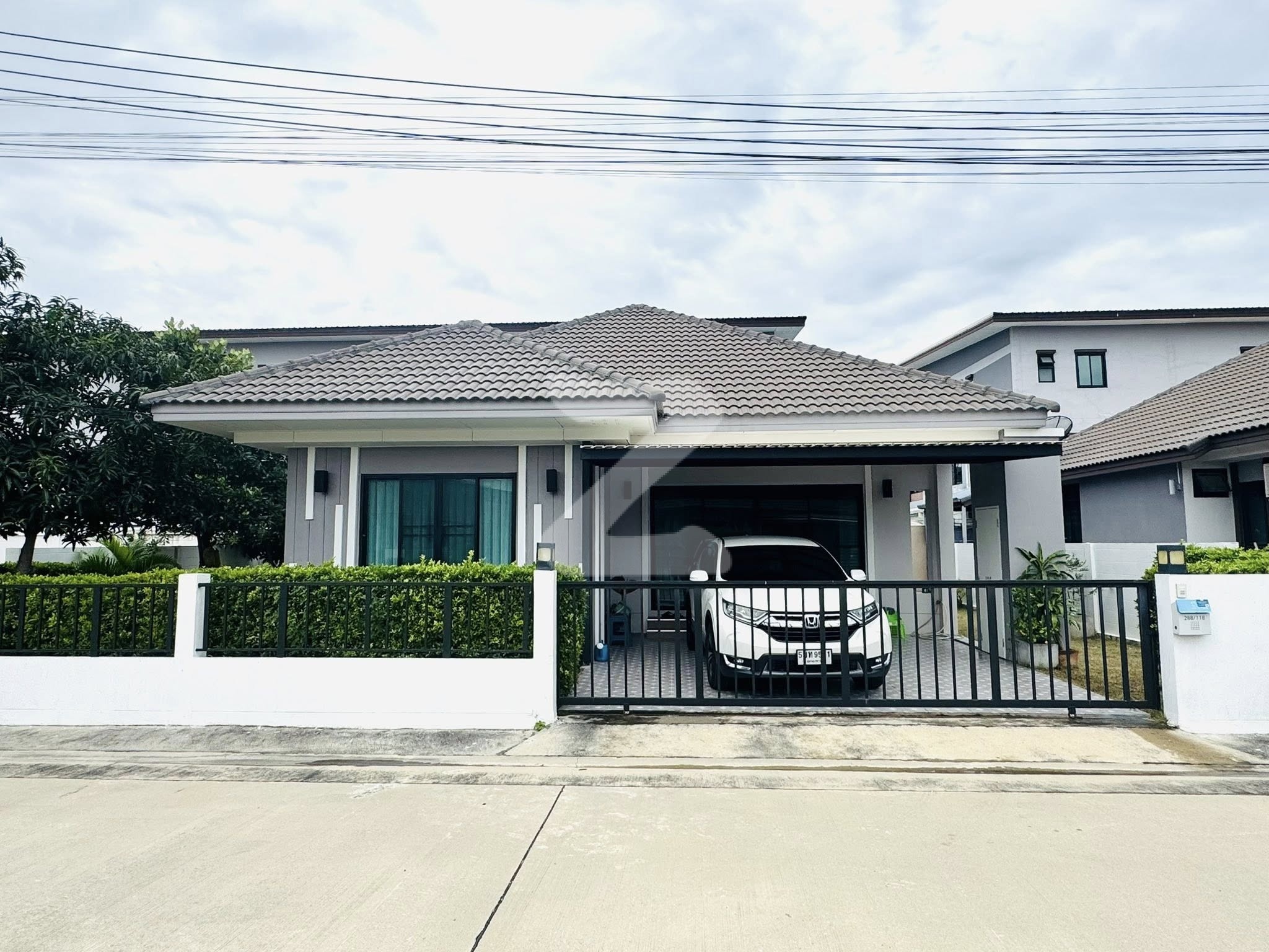 ขายบ้าน หมู่บ้านนราเลคแอนด์พาร์ค(อยู่ในโครงการนราวดีซิตี้)                            : เจ้าของขายเอง (งดรับนายหน้า)