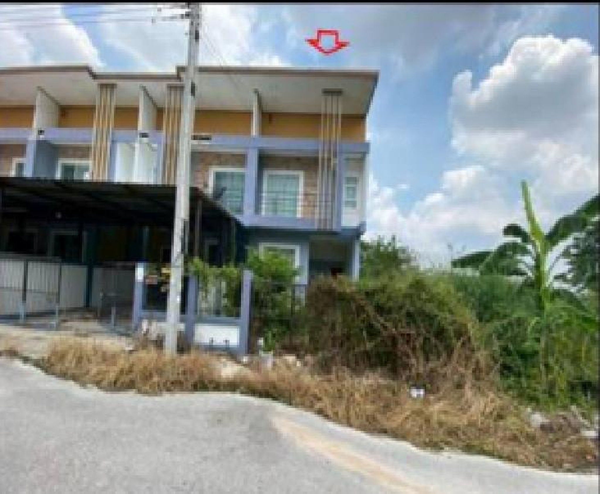 ทรัพย์สถาบันโดย GHB ทาวน์เฮาส์ ซอยมาบยางพร 31 ถนนปลวกแดง*ห้วยปราบ (รย