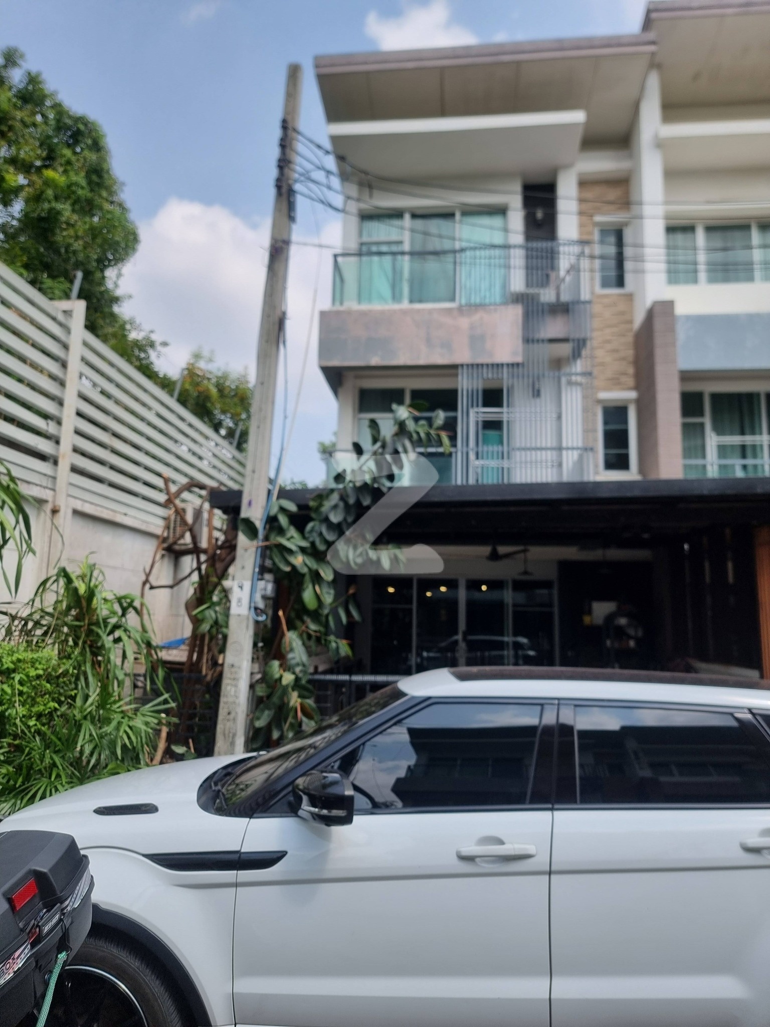 ขออนุญาติแอดมิน ขายบ้าน หมู่บ้าน ทาวน์พลัส-เกษตรนวมินทร์ ทาวน์โฮม 3 ชั้น (โครงการแสนสิริ)​             : เจ้าของขายเอง (งดรับนายหน้า)