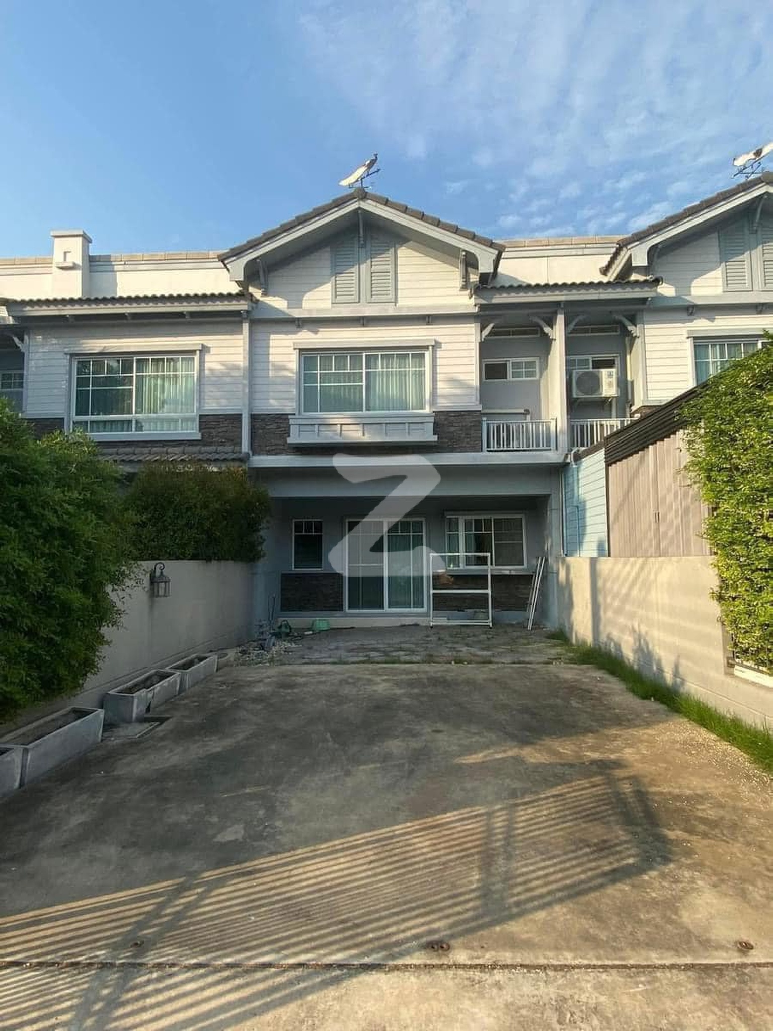 🏠 ทาวน์โฮมหมู่บ้าน Indy ศรีนครินทร์-ร่มเกล้า (ใกล้มอเตอร์เวย์-สุวรรณภูมิ) 📍 ทาวน์โฮมไซส์ใหญ่ 27.5 ตรว. หน้ากว้าง 5 เมตร+         : เจ้าของขายเอง (งดรับนายหน้า)