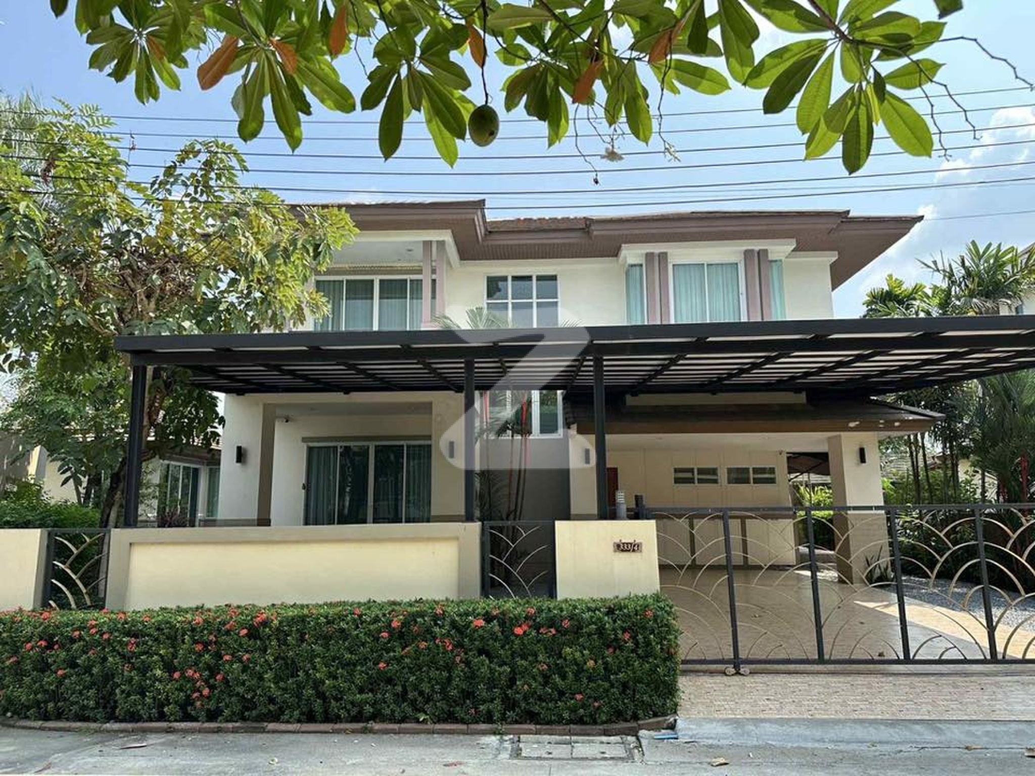 ขายบ้านเดี่ยว เขต ทวีวัฒนา  ⭕️หมู่บ้าน บุษราคัม เรสซิเด้นท์  ซอย ศาลาธรรมสพน์⭕️ หลังแรกหน้าโครงการ ทำเลดีมาก : เจ้าของขายเอง (งดรับนายหน้า)