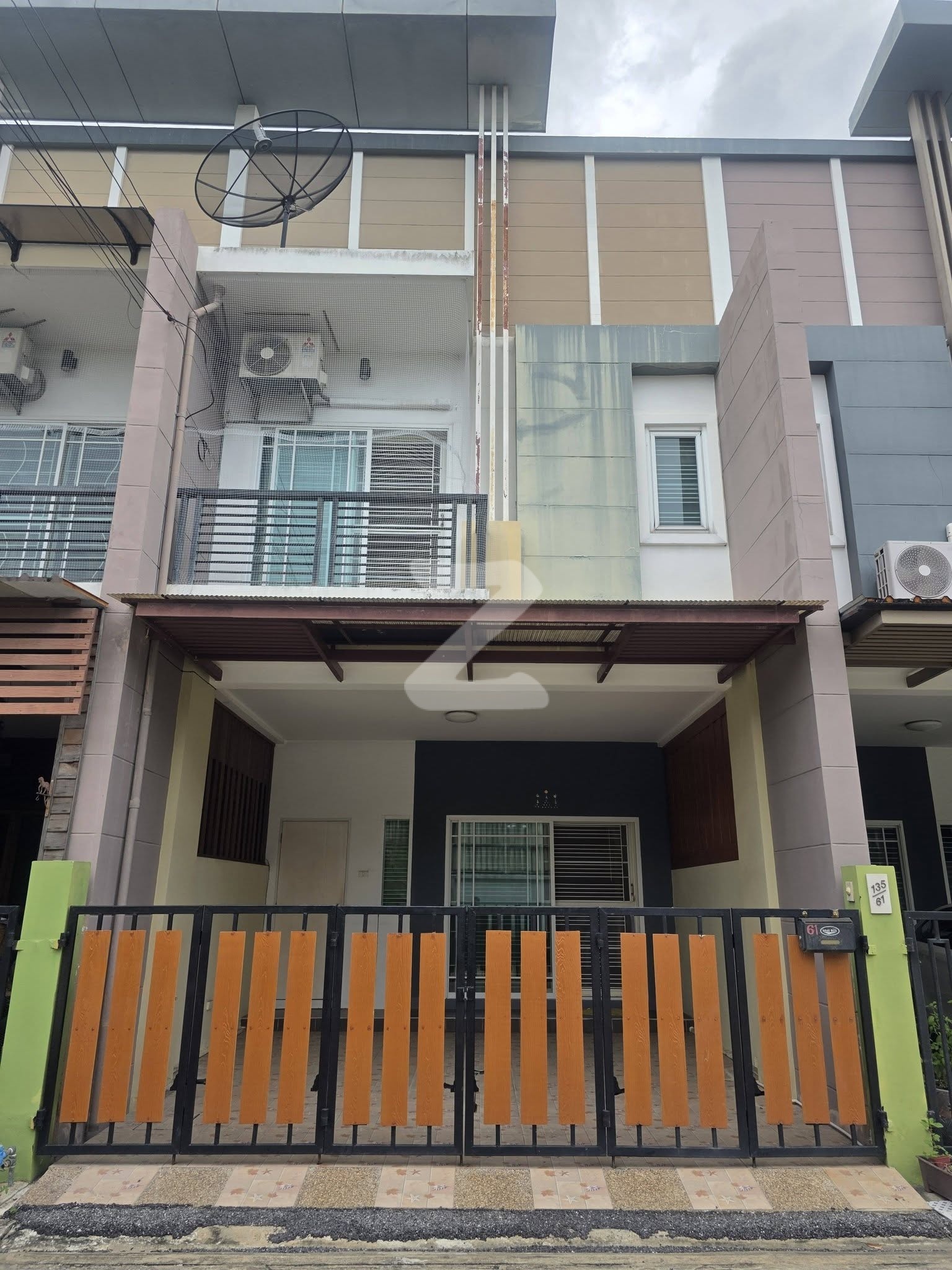 ขายหมู่บ้านพิบูลย์โฮมทาวน์ บางบัวทอง-ราชพฤกษ์ ทำเลทอง พื้นที่ 18.8 ตรว.                                    : เจ้าของขายเอง (งดรับนายหน้า)