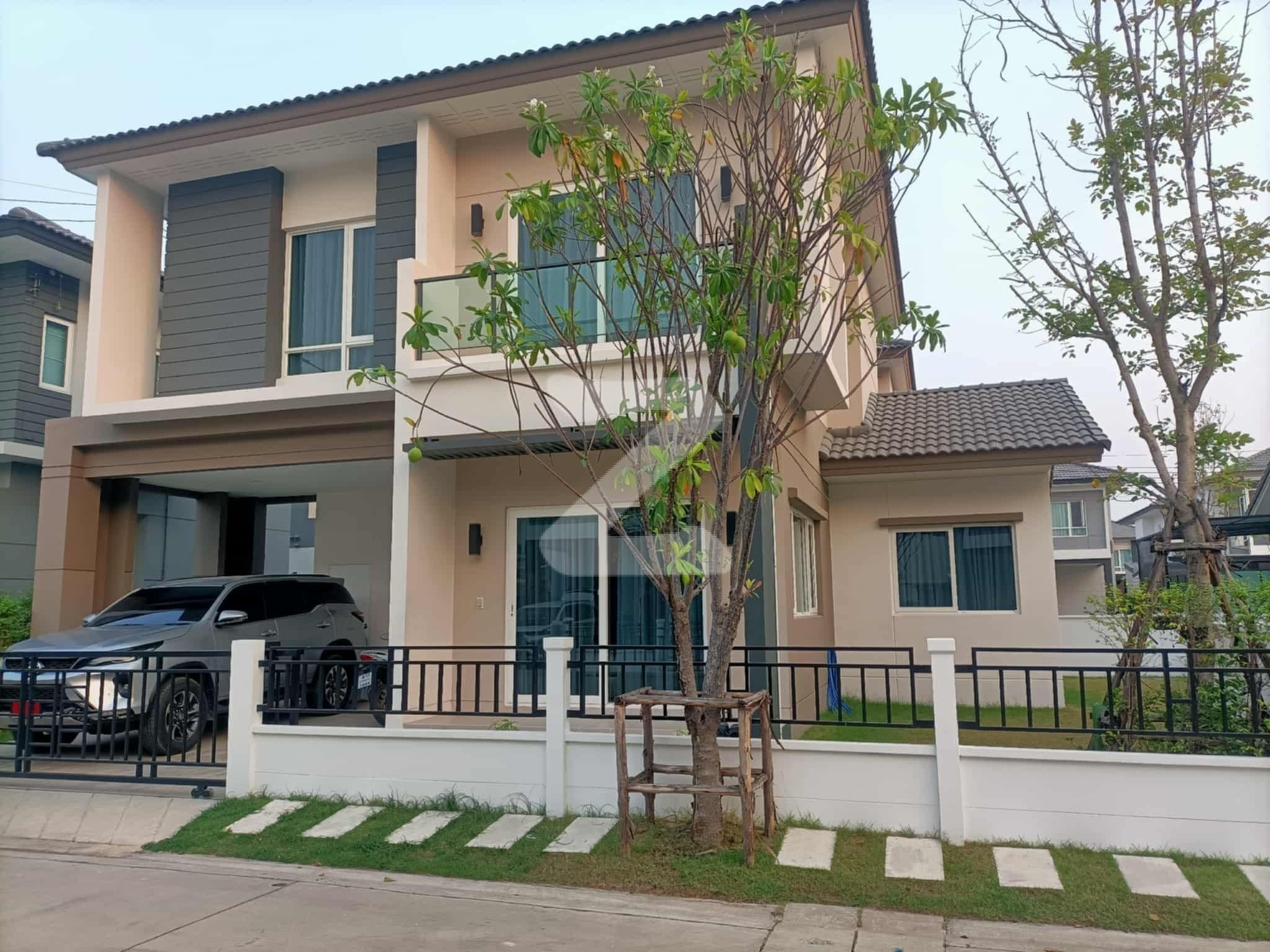 ปล่อยเช่าบ้านเดี่ยวขนาด 50.3 ตารางวา หมู่บ้านเซ็นโทรประชาอุทิศ 90                             : เจ้าของให้เช่าเอง (งดรับนายหน้า)