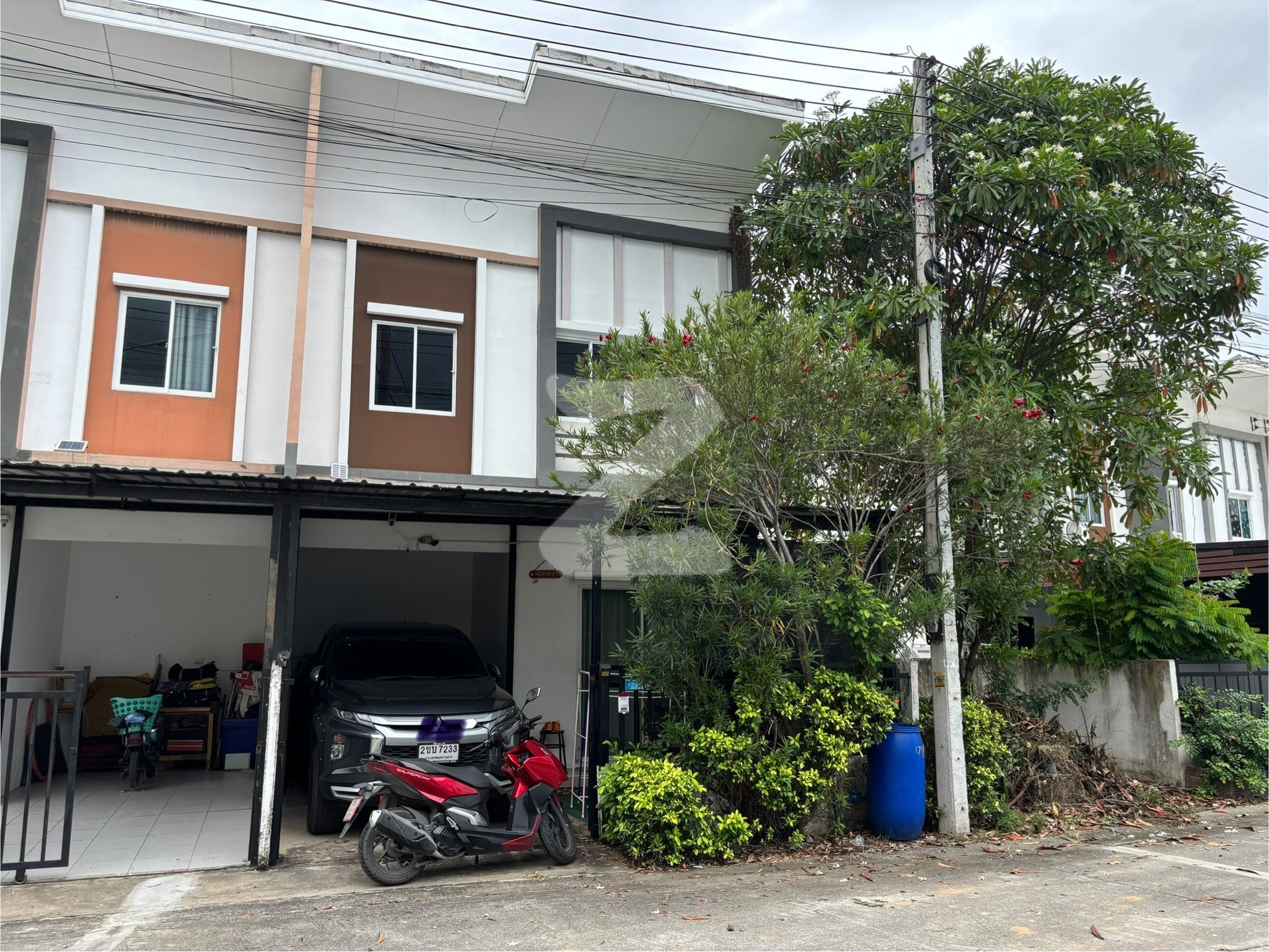 ไลโอ เพชรเกษม 81 (เจ้าของขายเอง) 🏠 ทาวเฮ้าส์ หลังริม บ้านเลขที่ 171/88                                : เจ้าของขายเอง (งดรับนายหน้า)