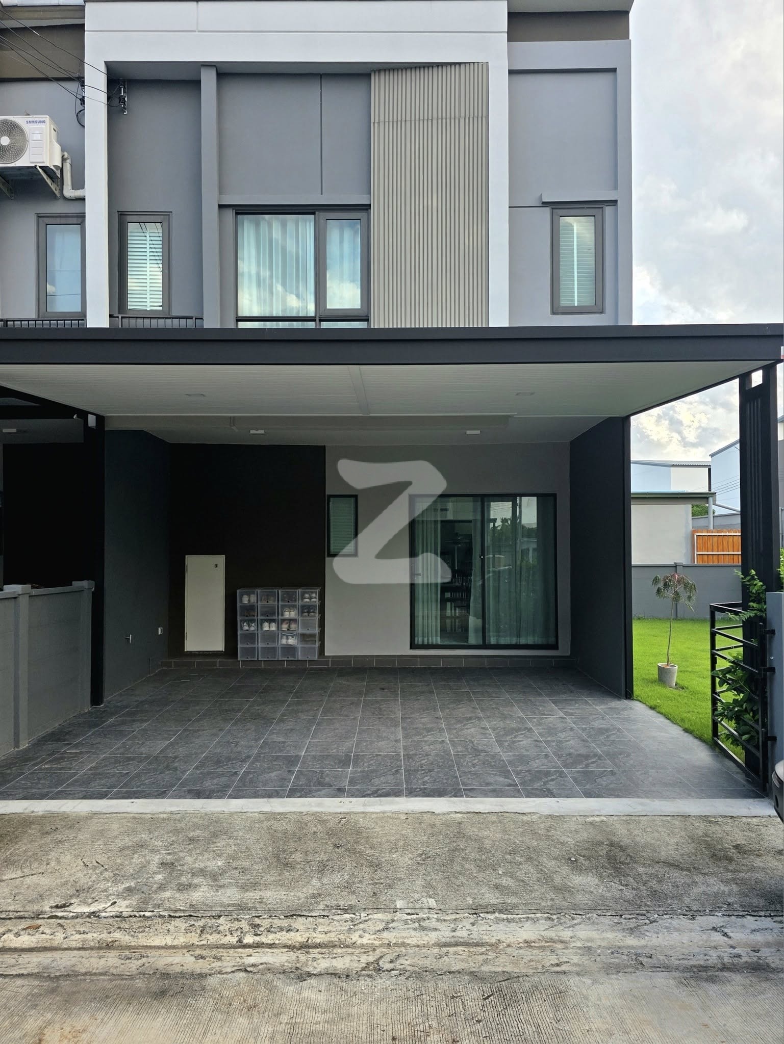 เจ้าของปล่อยเช่าเอง English Below:  🏡 ให้เช่า บ้านแฝดหลังมุม พลีโน่ ราชพฤกษ์ - สาทร ✨ ครัวบิ้วอินใหม่ / สวนกว้าง / : เจ้าของให้เช่าเอง (งดรับนายหน้า)