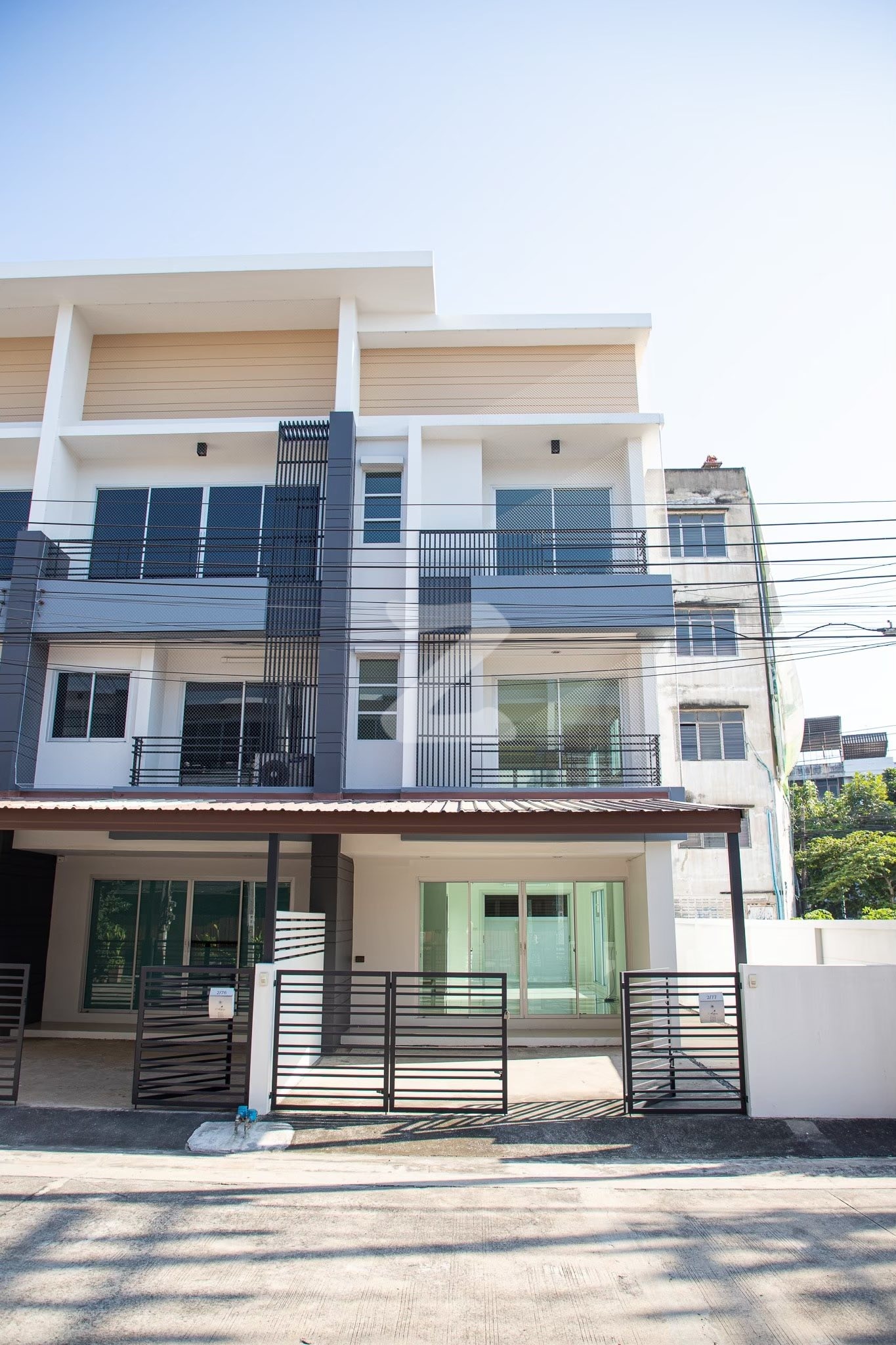 🏡ทาวน์โฮม 3 ชั้น ให้เช่า – เจ้าของปล่อยเอง 📍 หมู่บ้านออทัม เรสซิเดนท์ เพชรเกษม 114              : เจ้าของให้เช่าเอง (งดรับนายหน้า)