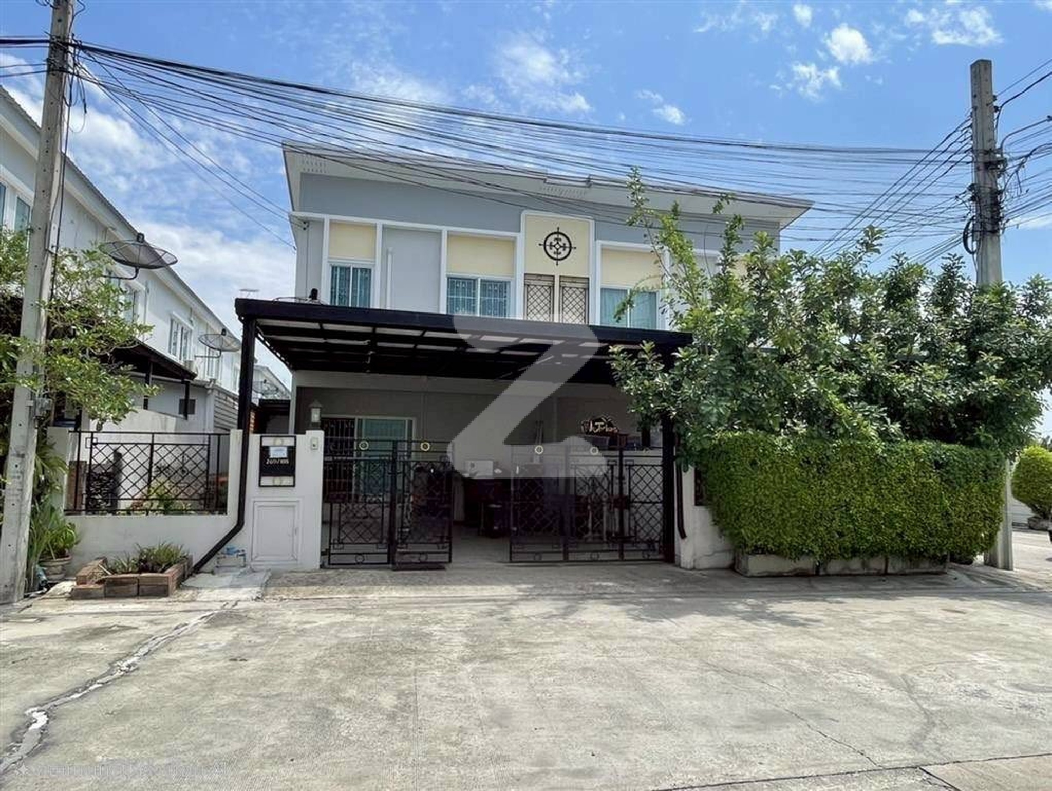 ขาย🏠  3 ห้องนอน 2 ห้องน้ำ 🏠หมู่บ้านเดอะ นีซ (The Nice) รามอินทรา-พระยาสุเรนทร์ บ้านไซส์กำลังดี พื้นที่ 35.4 ตร.ว. ฟังก์ชันครบ ต่อเติมครบ : เจ้าของขายเอง (งดรับนายหน้า)