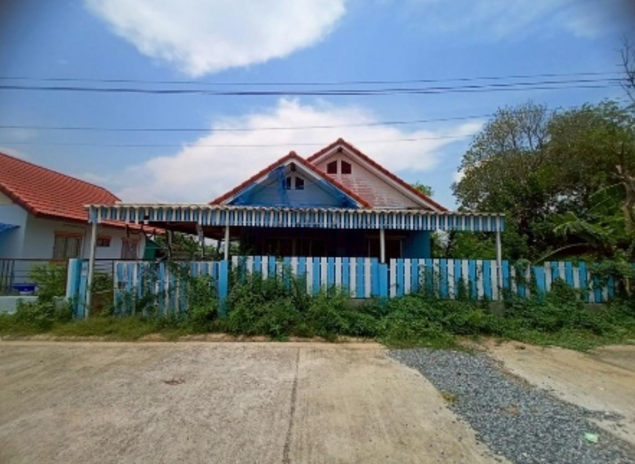 ทรัพย์สถาบันโดย GHB บ้านเดี่ยว สวนธนพร