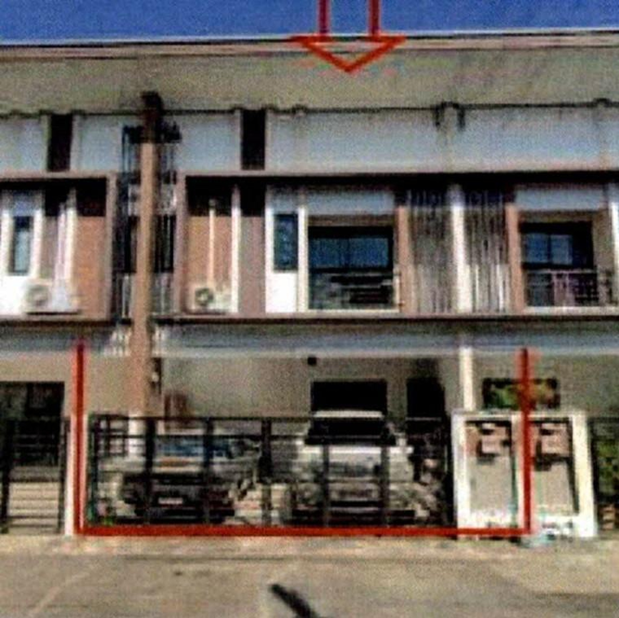 ทรัพย์สถาบันโดย GHB ทาวน์เฮาส์ ฟ้าปิยรมณ์นีว่า (Baanfah Piyarom Niva Wongwaen-Lumlukka Klong 6)