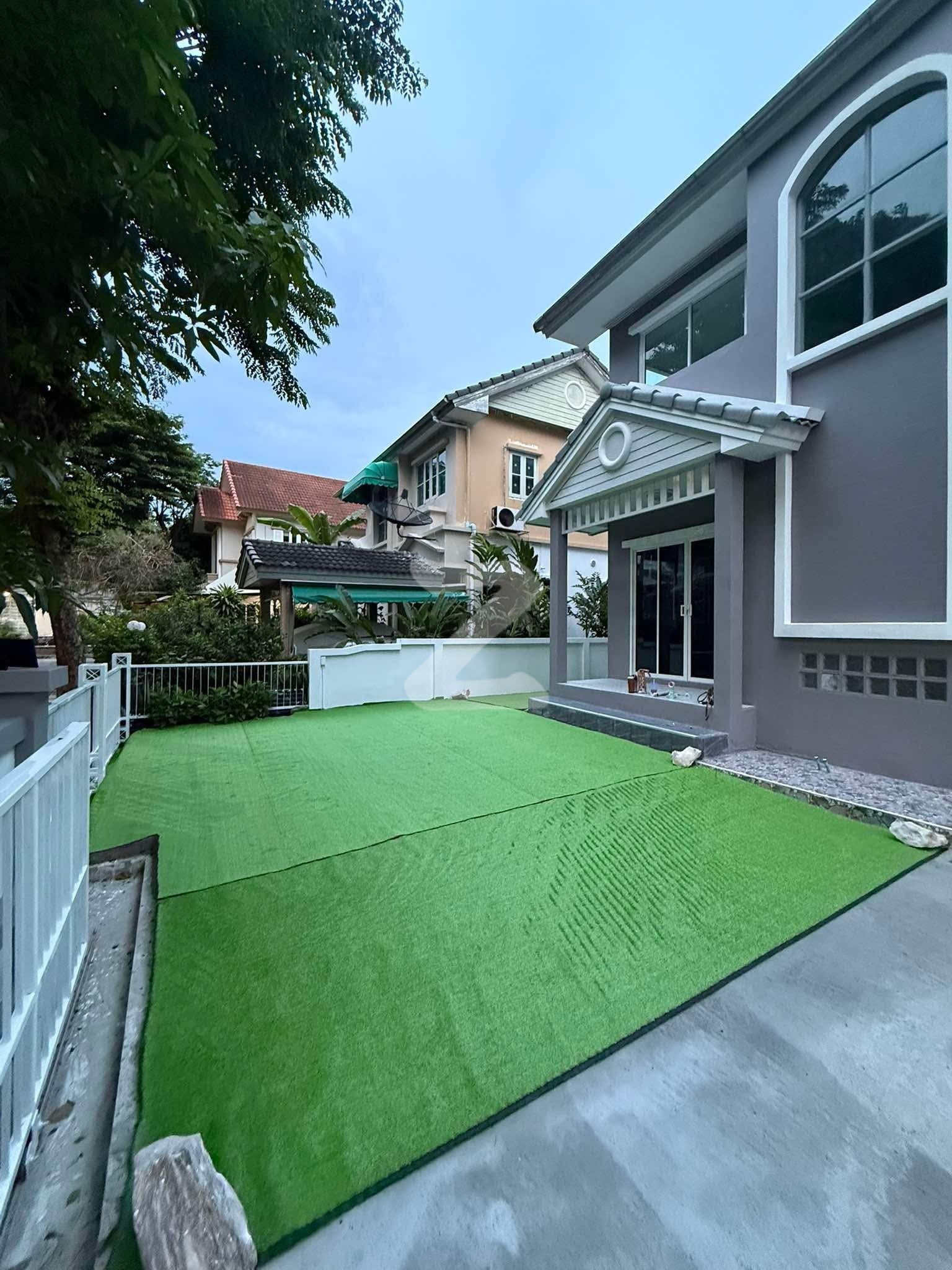 ขาย 🏠 บ้านเดี่ยว  ขนาด 52 ตารางวา    ตกแต่งพร้อมอยู่ ✨ กำลังตกแต่งเพิ่ม✨  หมู่บ้านวรารมย์ ประชาอุทิศ 98  : เจ้าของขายเอง (งดรับนายหน้า)