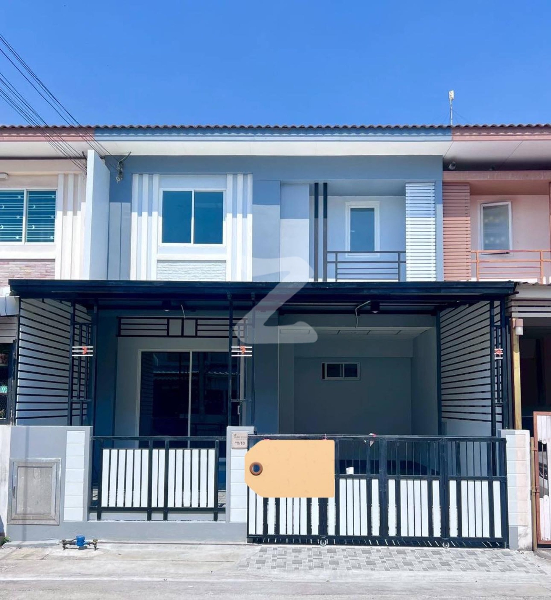 🏠ขายบ้านทาวน์เฮาส์ 2 ชั้น หมู่บ้านไอลีฟทาวน์ ต.พันท้ายฯ อ.เมือง จ.สมุทรสาคร พื้นที่ 22.50 ตรว. : เจ้าของขายเอง (งดรับนายหน้า)