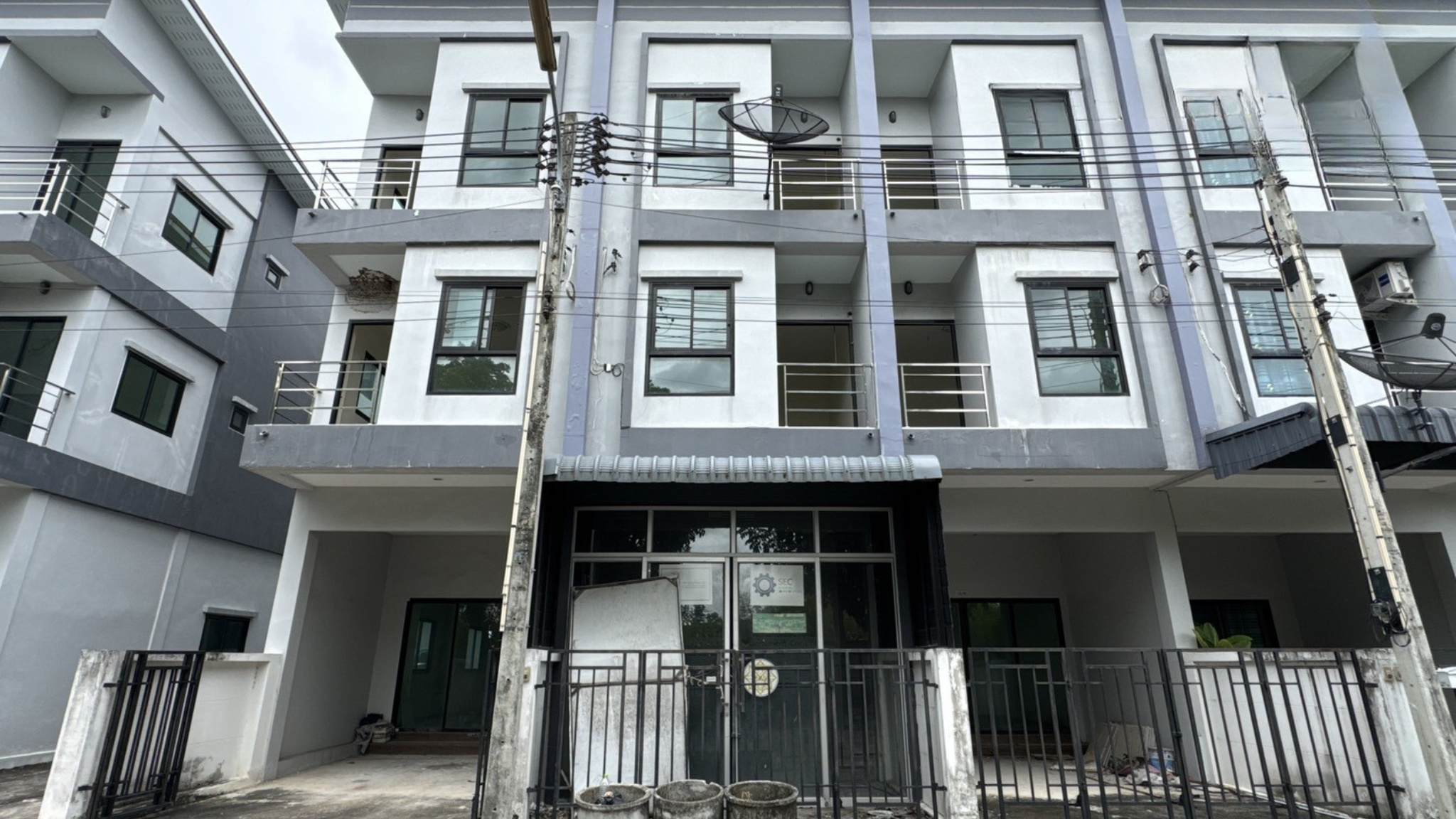 ทรัพย์สถาบันโดย JAM ทาวน์เฮาส์ เดอะเน็กซ์ บิชทาวน์ ศรีราชา (The Next Townhome Sriracha)