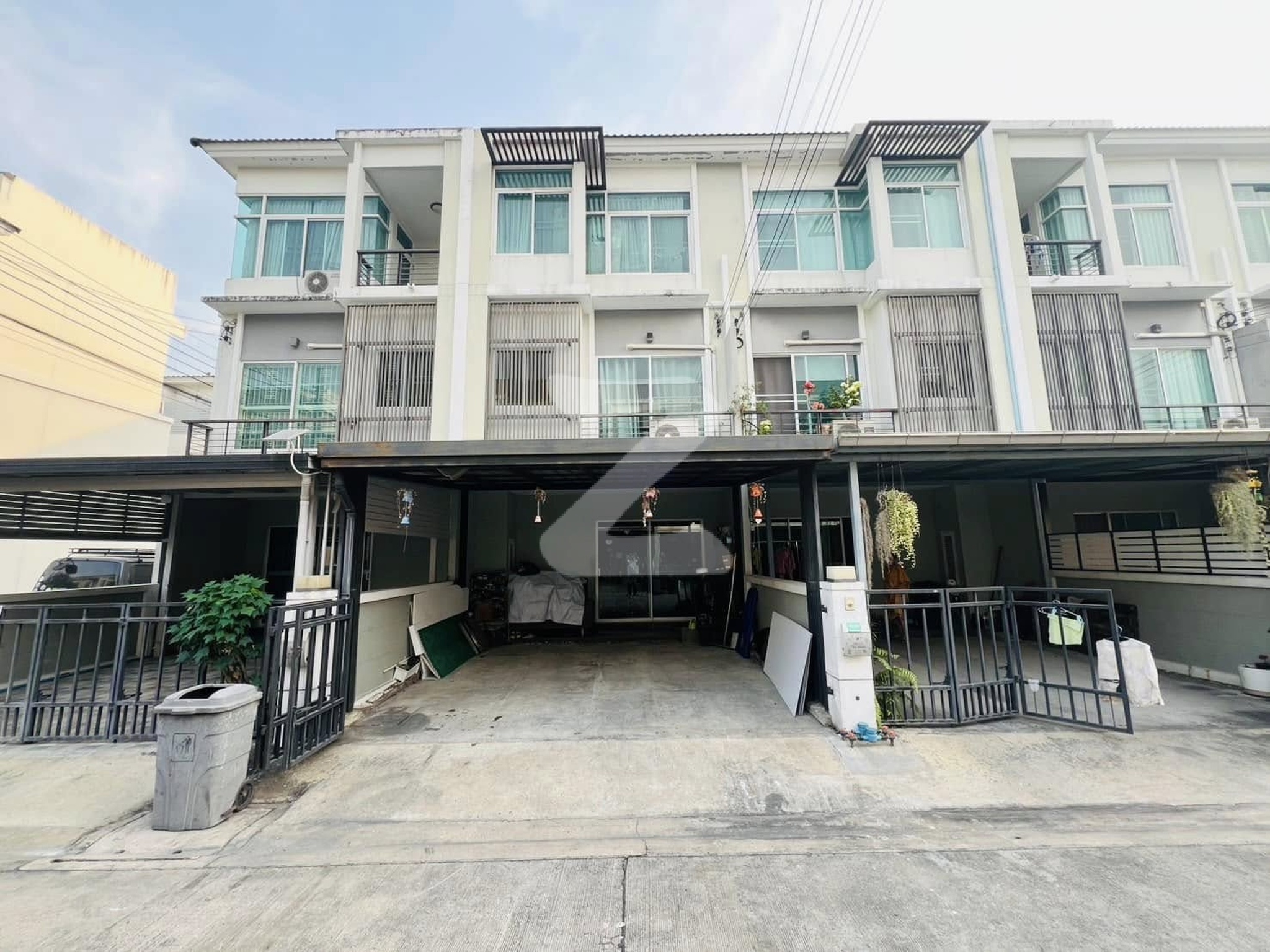 📣ประกาศขายบ้านทาวน์โฮม 3 ชั้น📣 🏠 หมู่บ้านเดอะเมทโทรรัตนาธิเบศร์ นนทบุรี : เจ้าของขายเอง (งดรับนายหน้า)