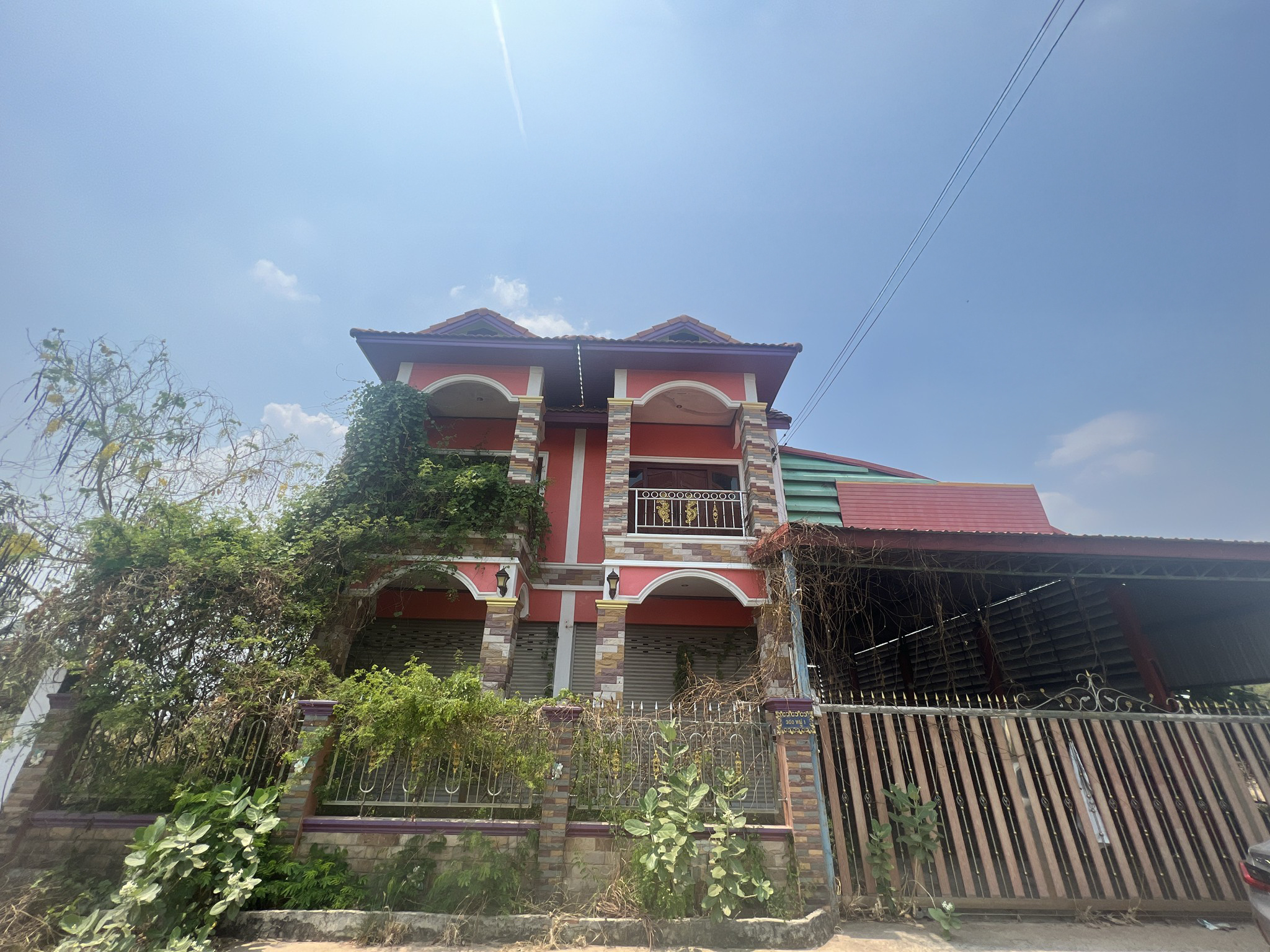 ทรัพย์สถาบันโดย JAM บ้านเดี่ยวใกล้ YL22 ทิพวัล บ้านสำโรง (Muban Samrong)