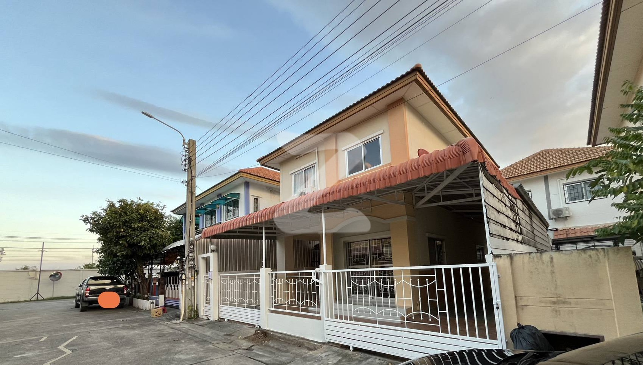 🏡 เจ้าของขายเอง-บ้านเดี่ยว หมู่บ้าน ปัญฐิญา แพรกษา เนื้อที่ 35 ตร.ว. พื้นที่ใช้สอยคุ้มค่า ทำเลดี  เดินทางสะดวก 🚗✨ : เจ้าของขายเอง (งดรับนายหน้า)