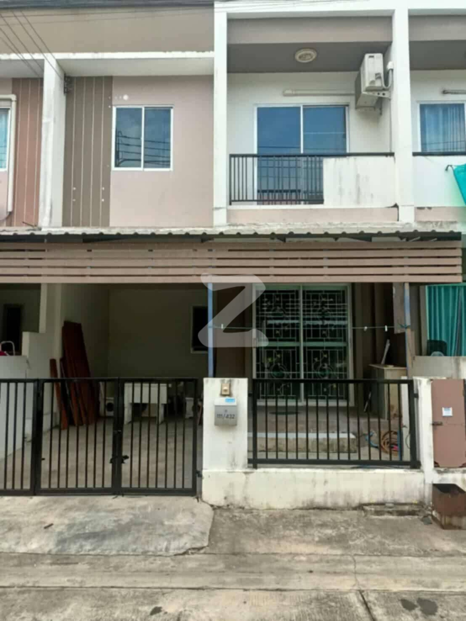 ขายบ้านดีบางโทรัด 3 นอน 2 ห้องน้ำ ใกล้ถนนใหญ่ ใกล้ปั๊มปตท สนบางโทรัด ตลาดนัดลอนดอน : เจ้าของขายเอง (งดรับนายหน้า)
