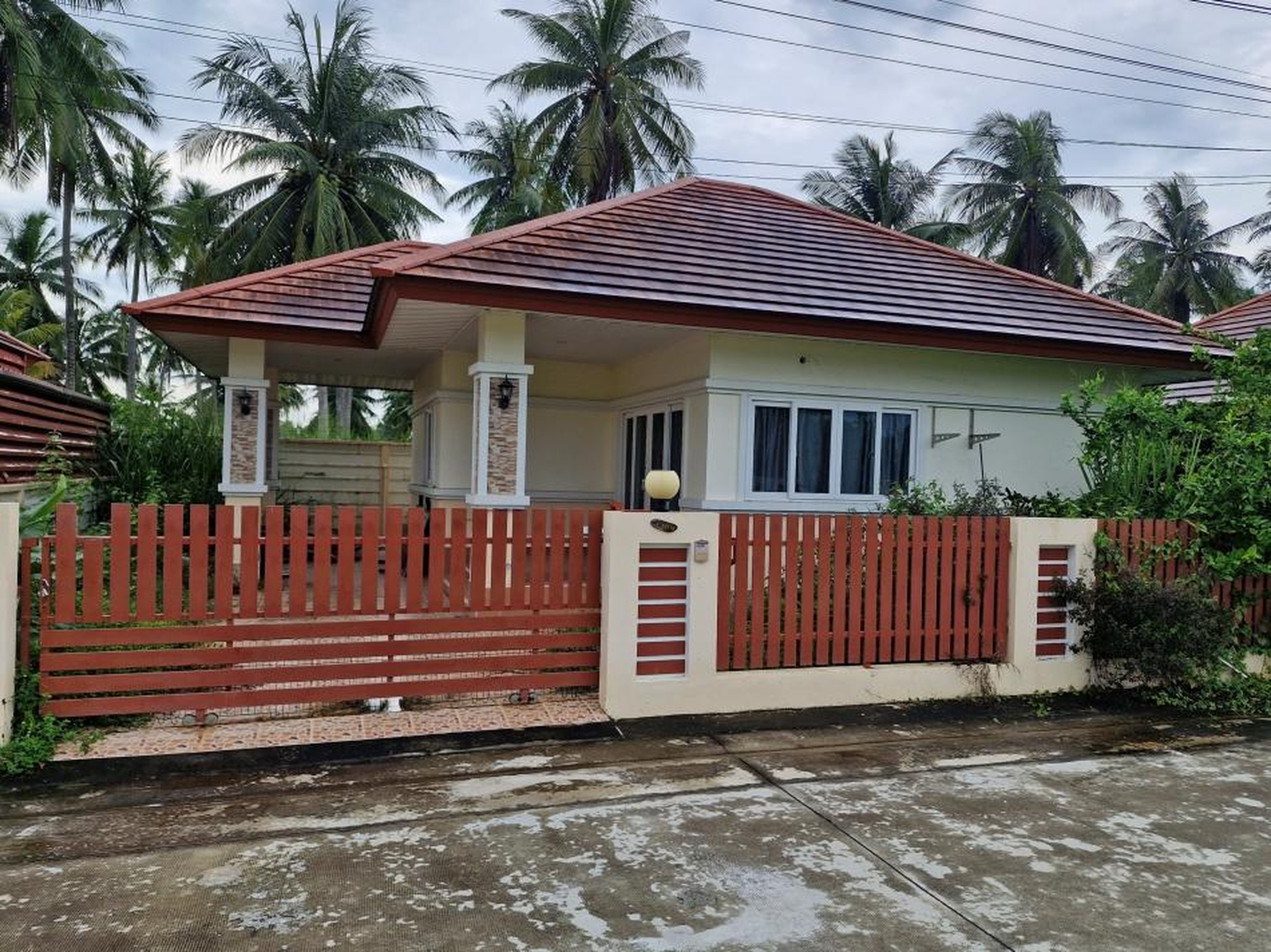 ทรัพย์สถาบันโดย GHB บ้านเดี่ยว วริศรา 10 (Ban Warisara 10 Samnak Thon)