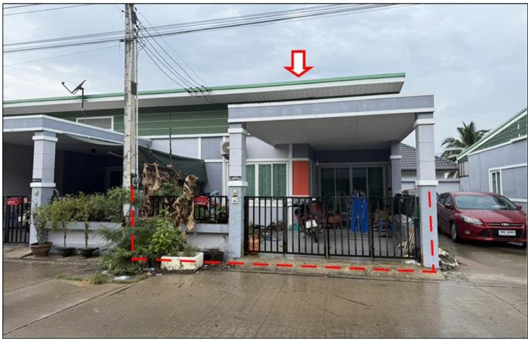 ทรัพย์สถาบันโดย GHB ทาวน์เฮาส์ ทรัพย์มณี 999(เฟส2) (Sapmanee 999 Phase 2 Maenam Khoo Soi 3)