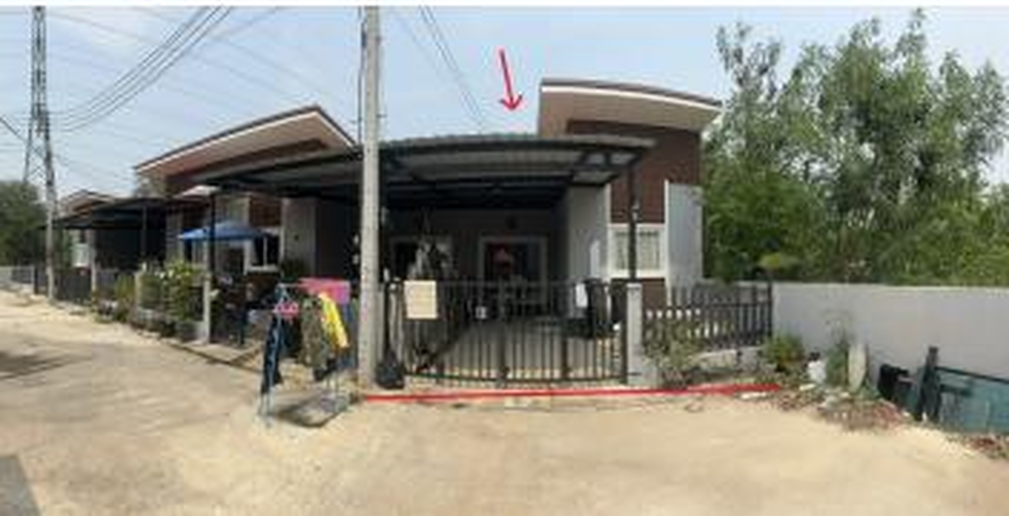 ทรัพย์สถาบันโดย GHB ทาวน์เฮาส์ ถนนบ้านวังยาว-บ้านหนองข