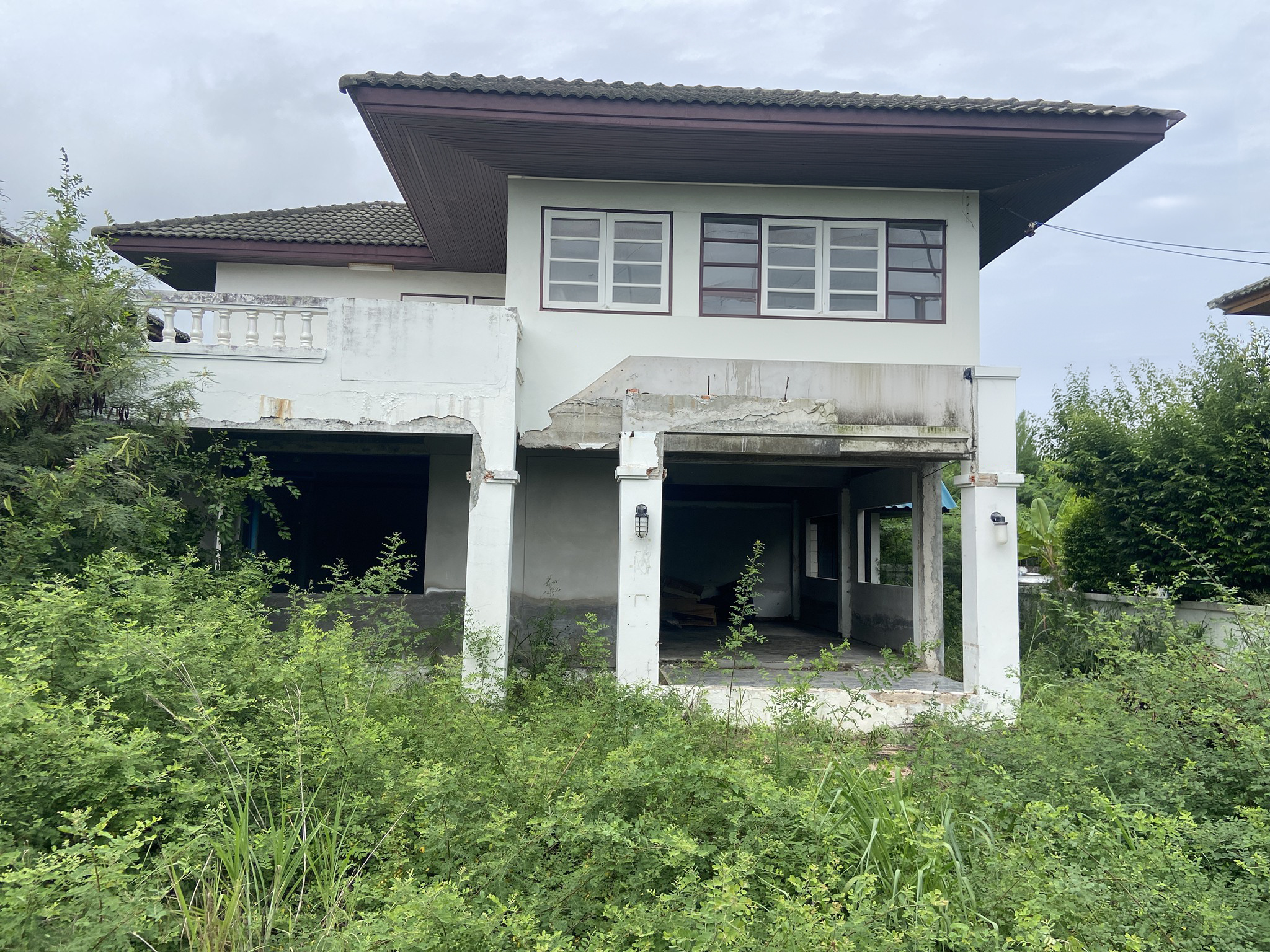 ทรัพย์สถาบันโดย JAM บ้านเดี่ยว บ้านเพลินใจ 2 (Baan Ploenjai 2 Rayong)