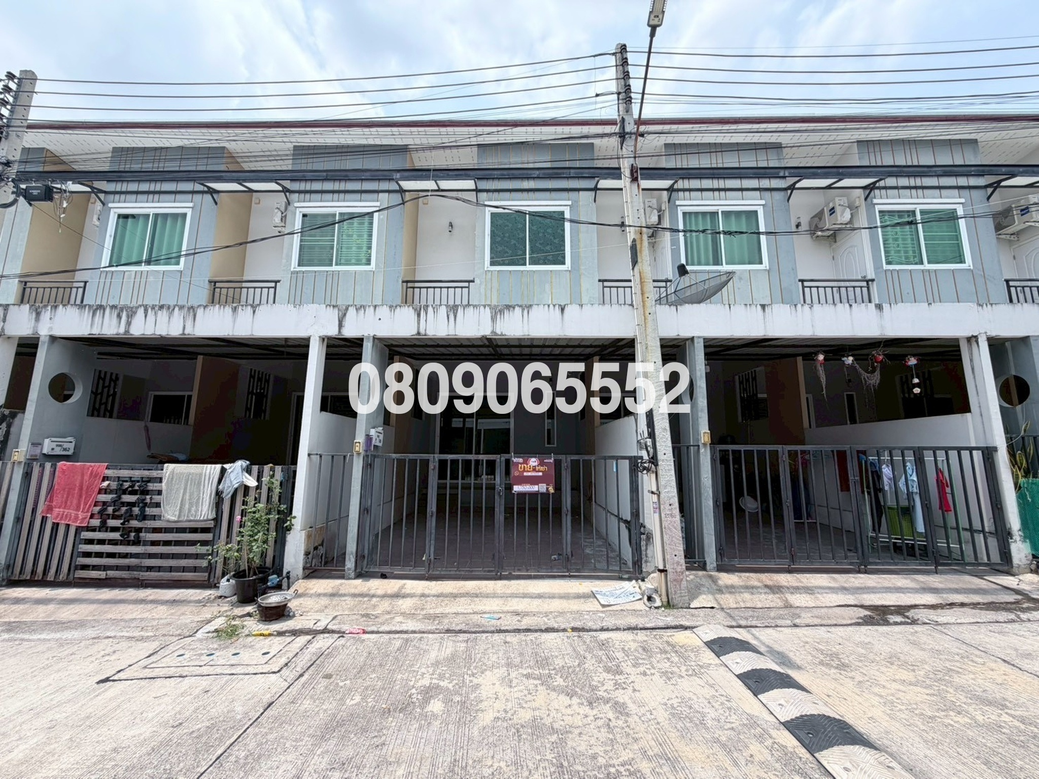 ขายทาวน์เฮาส์ โกลเด้นแลนด์ ซีรีน (Goldenland Serene)